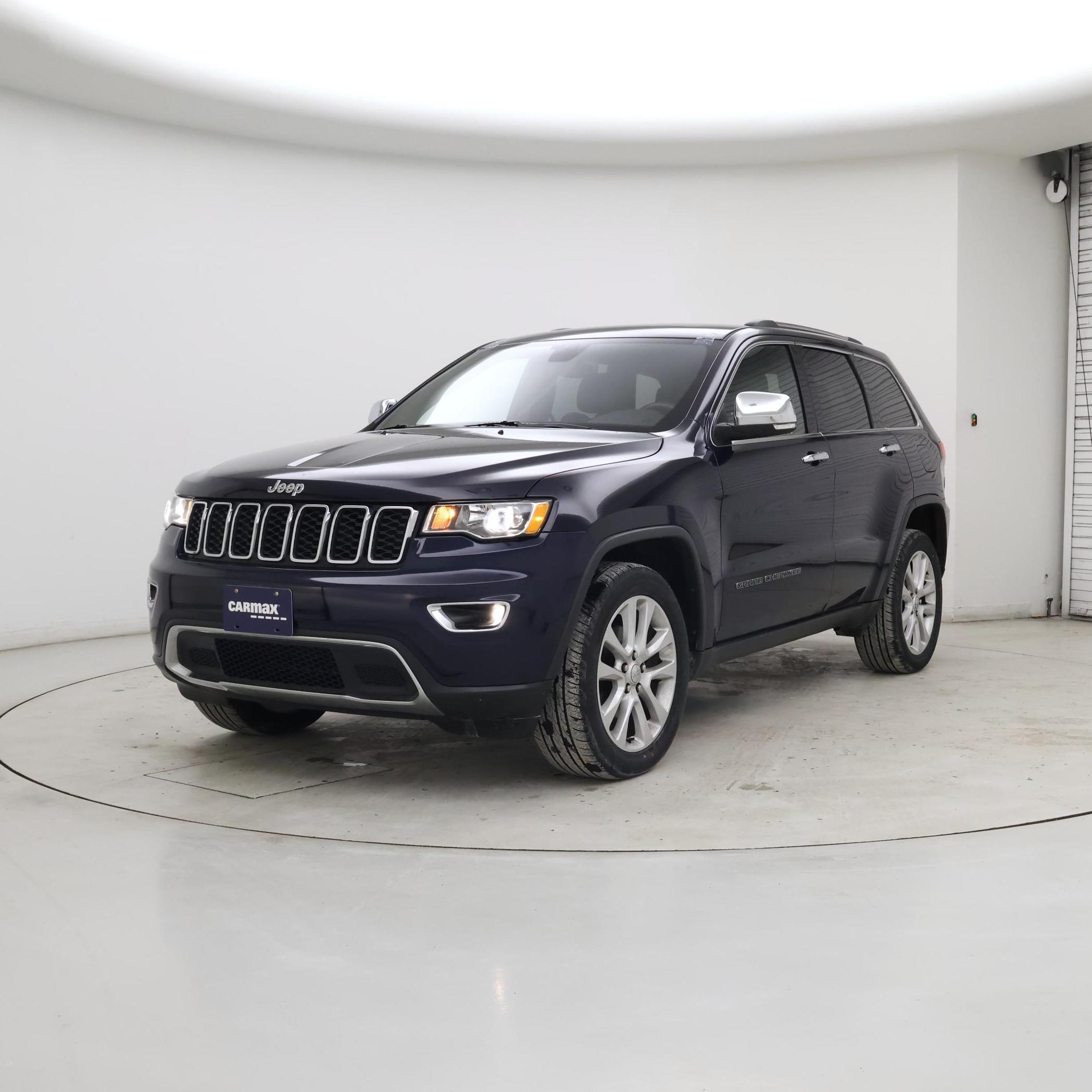 Thumbnail: 2017 Jeep Grand Cherokee - 4