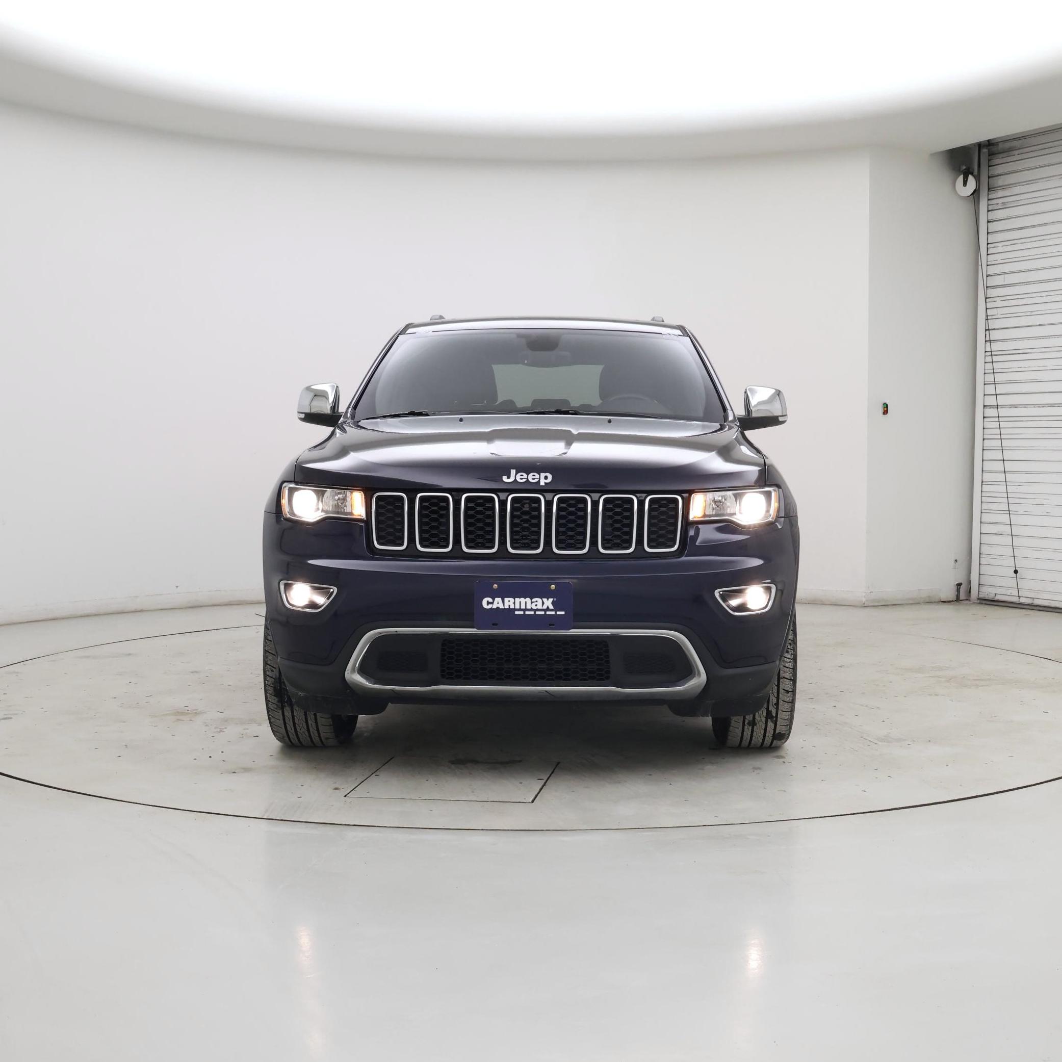 Thumbnail: 2017 Jeep Grand Cherokee - 5