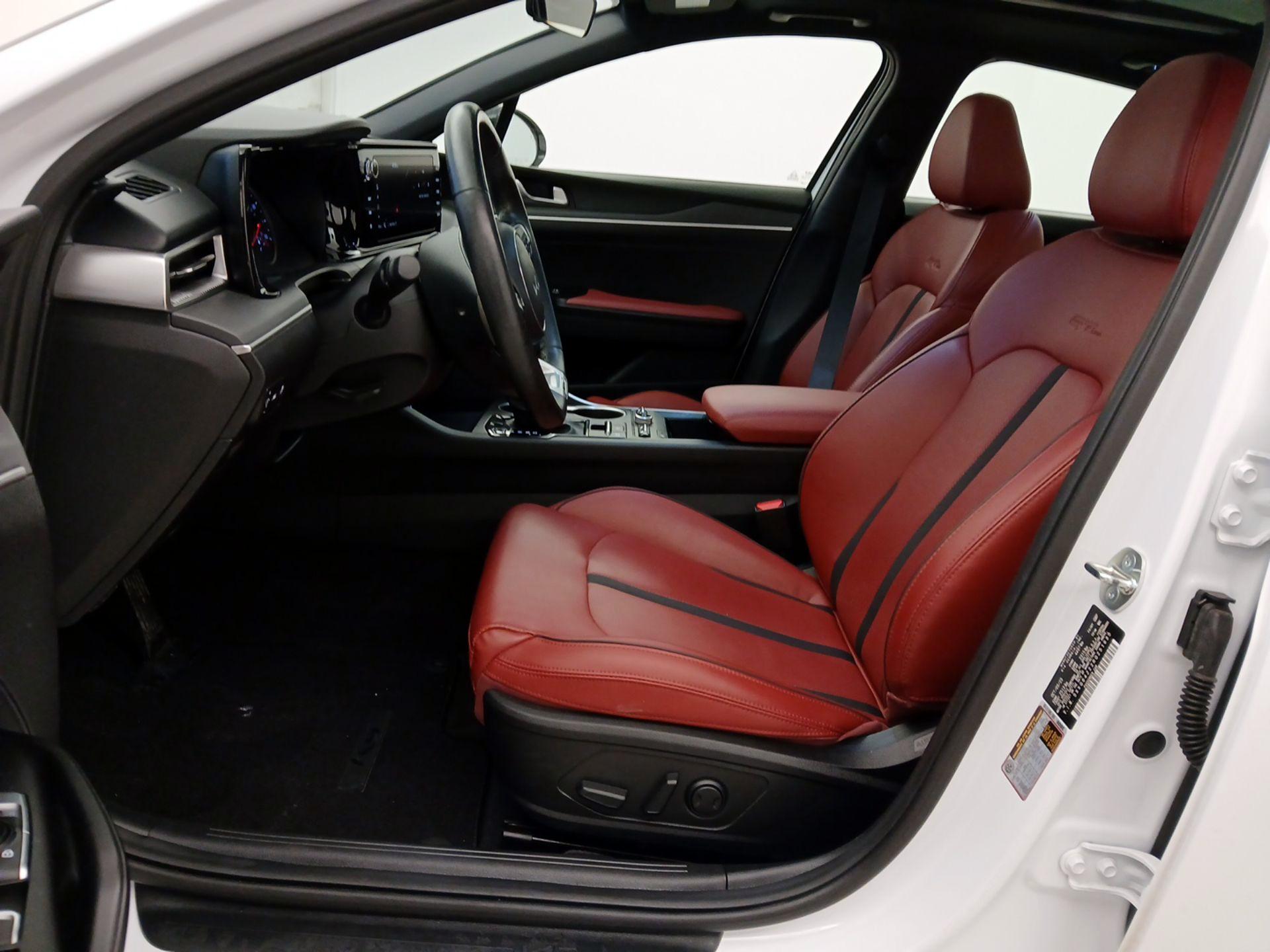 Thumbnail: 2024 Kia K5 - 11