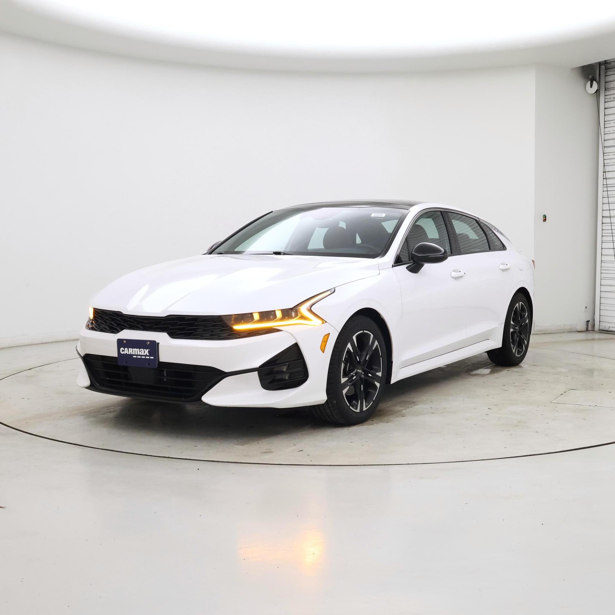 Thumbnail: 2024 Kia K5 - 4