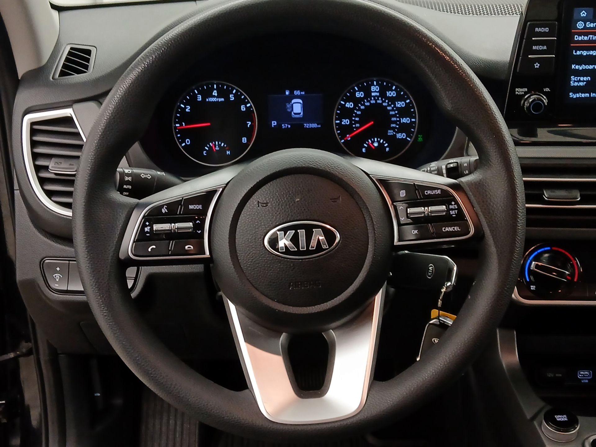 Thumbnail: 2021 Kia Seltos - 10