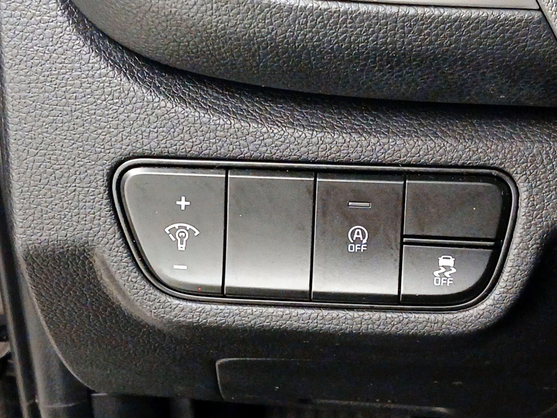 Thumbnail: 2021 Kia Seltos - 13