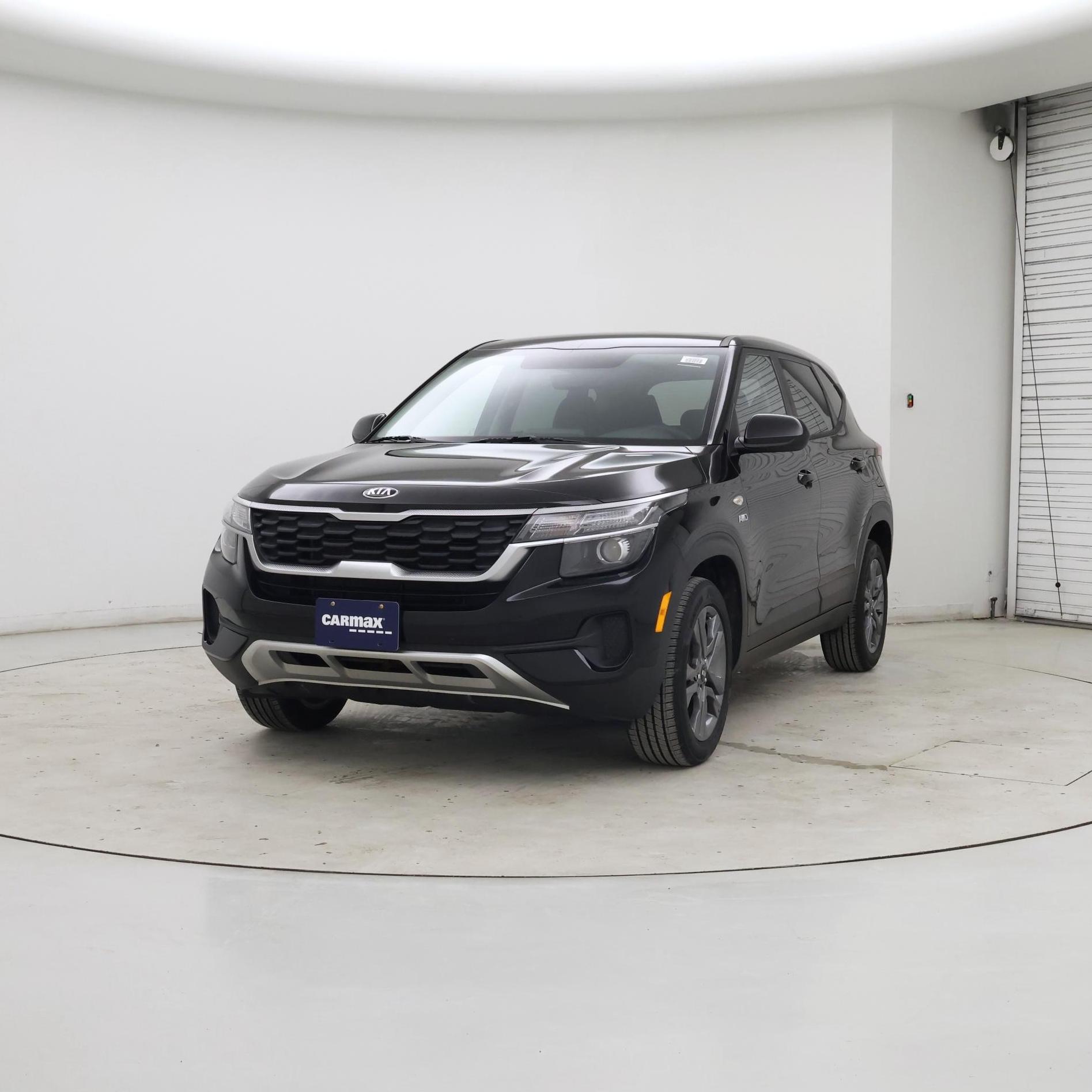 Thumbnail: 2021 Kia Seltos - 4