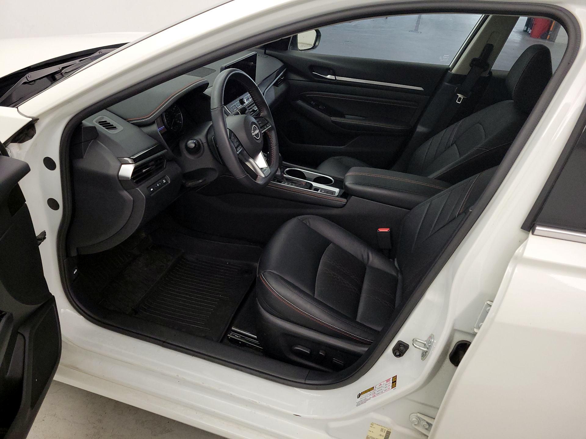 Thumbnail: 2023 Nissan Altima - 11