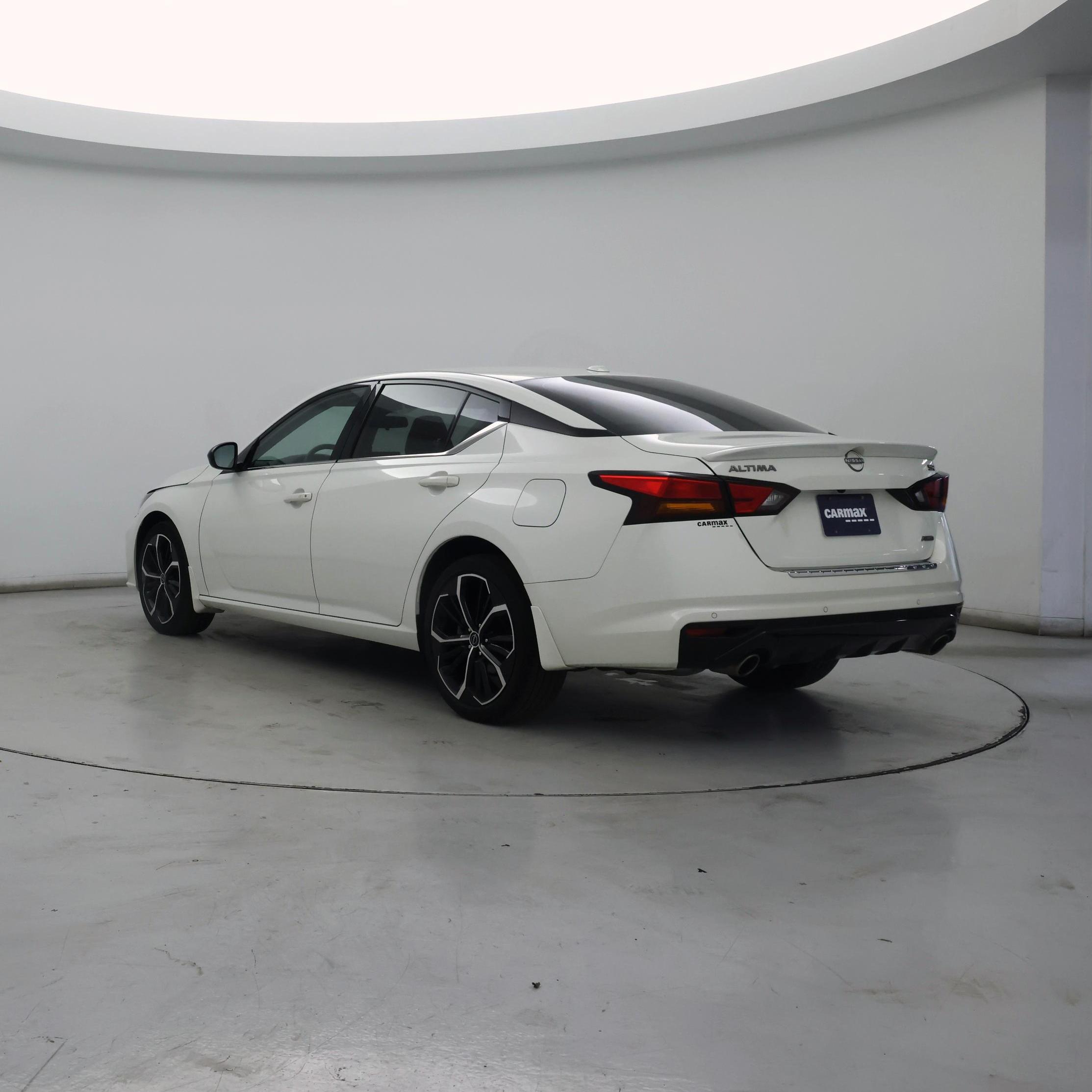 Thumbnail: 2023 Nissan Altima - 2