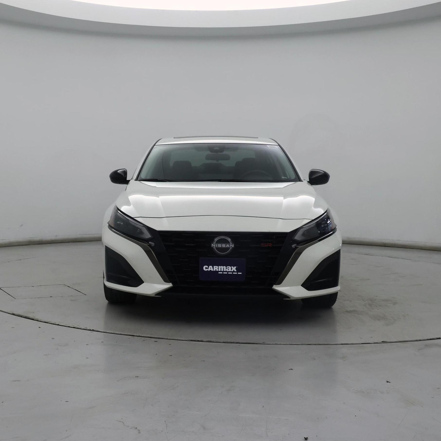 Thumbnail: 2023 Nissan Altima - 5