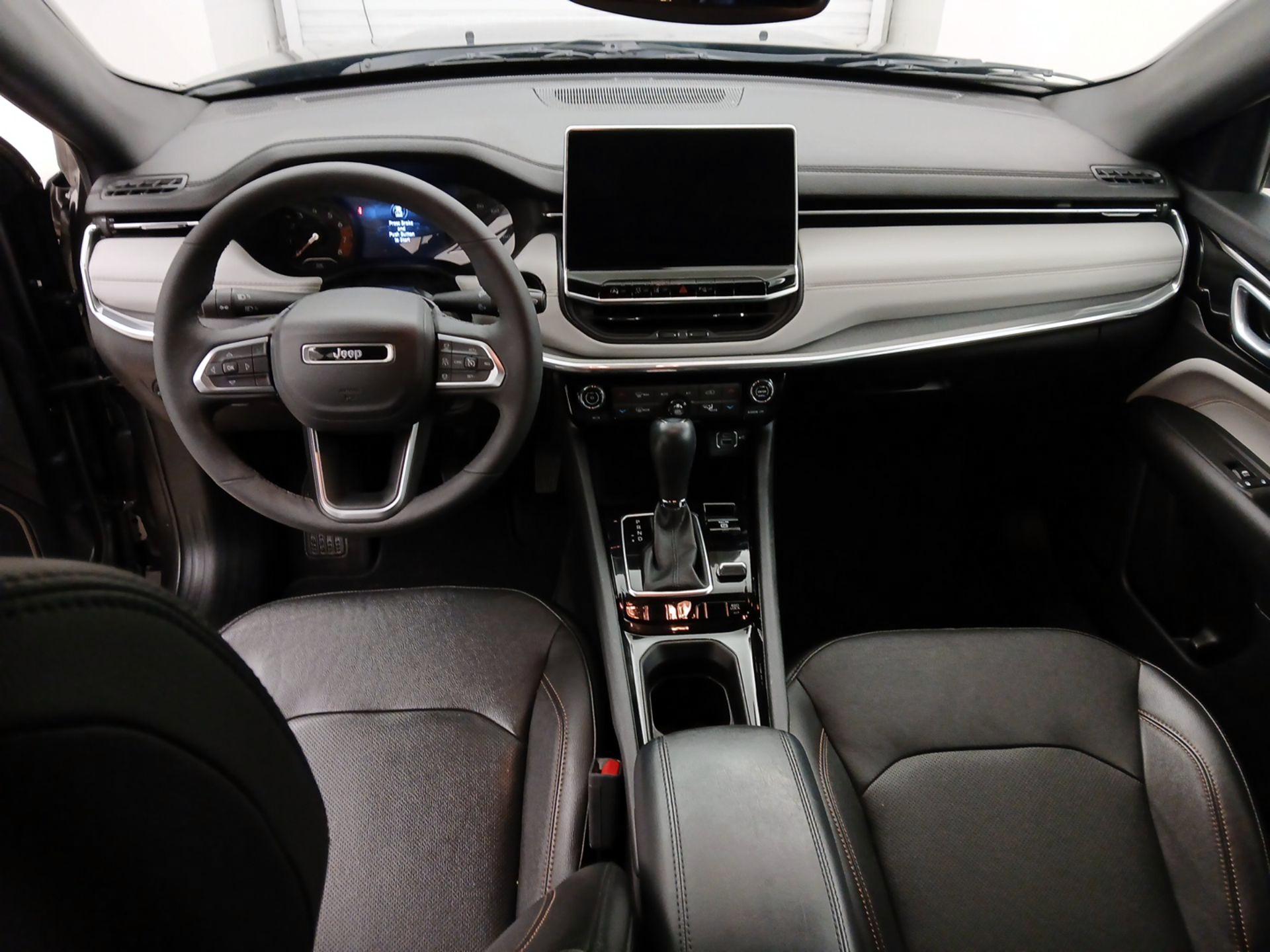 Thumbnail: 2023 Jeep Compass - 9