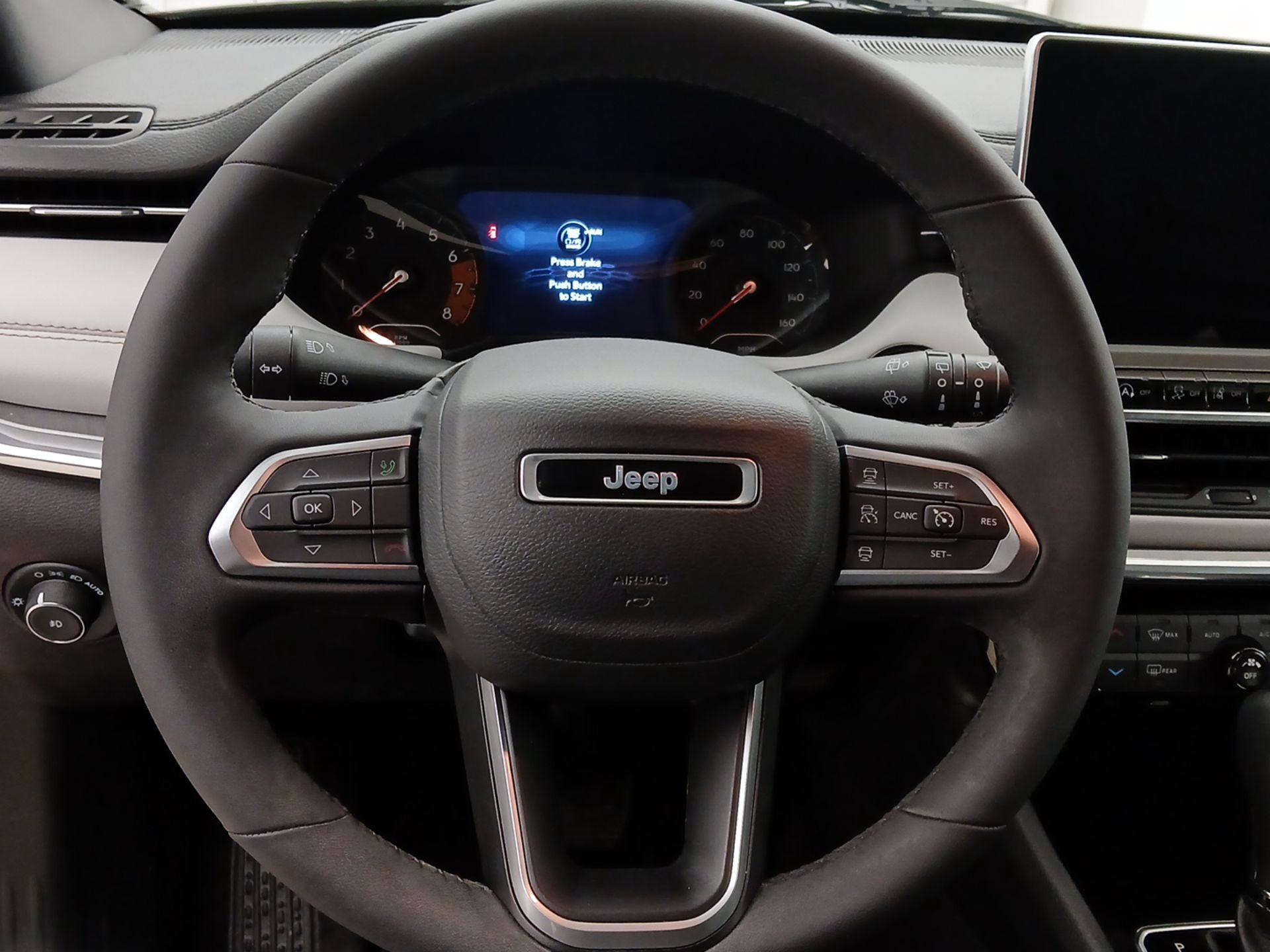 Thumbnail: 2023 Jeep Compass - 10