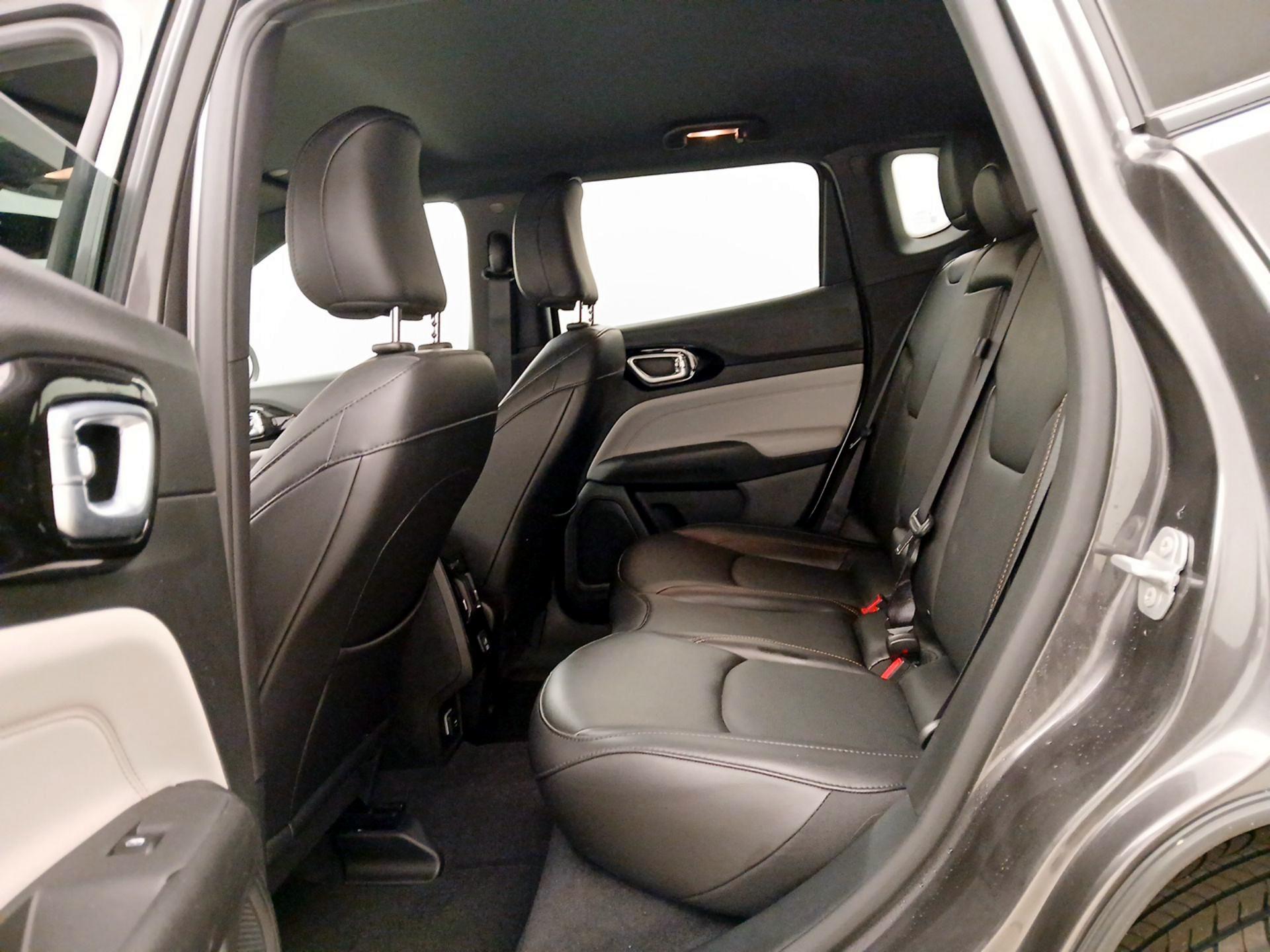 Thumbnail: 2023 Jeep Compass - 19