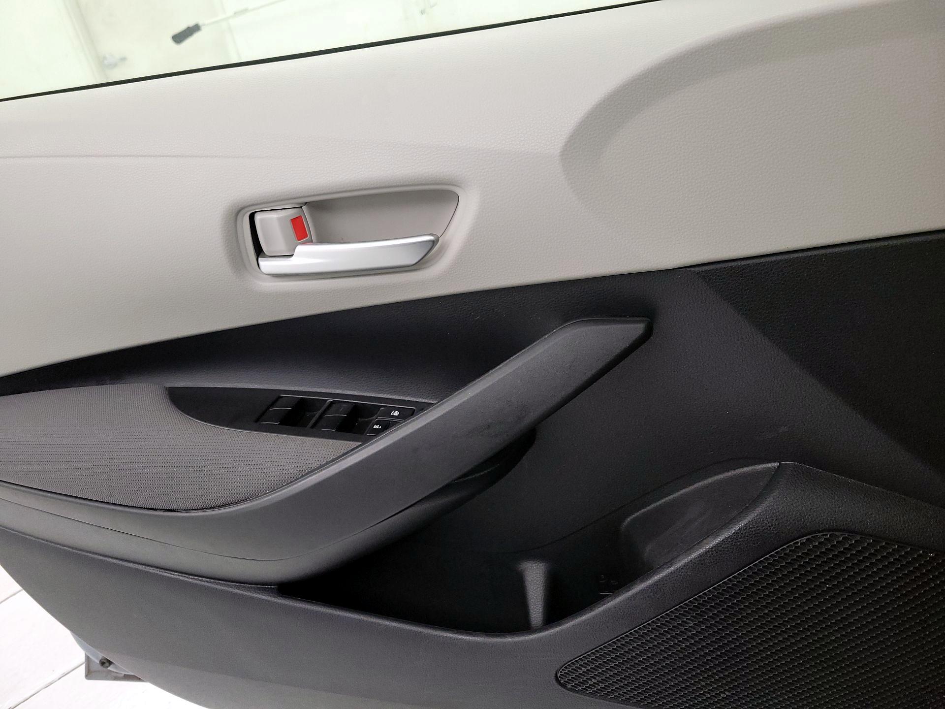 Thumbnail: 2021 Toyota Corolla - 12