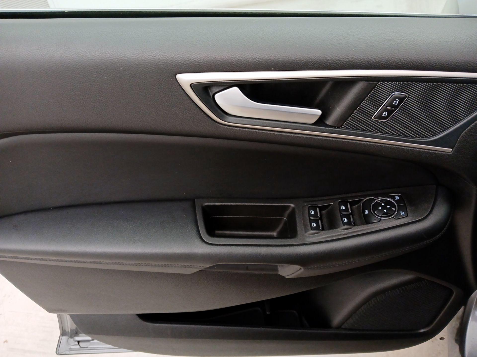 Thumbnail: 2024 Ford Edge - 12