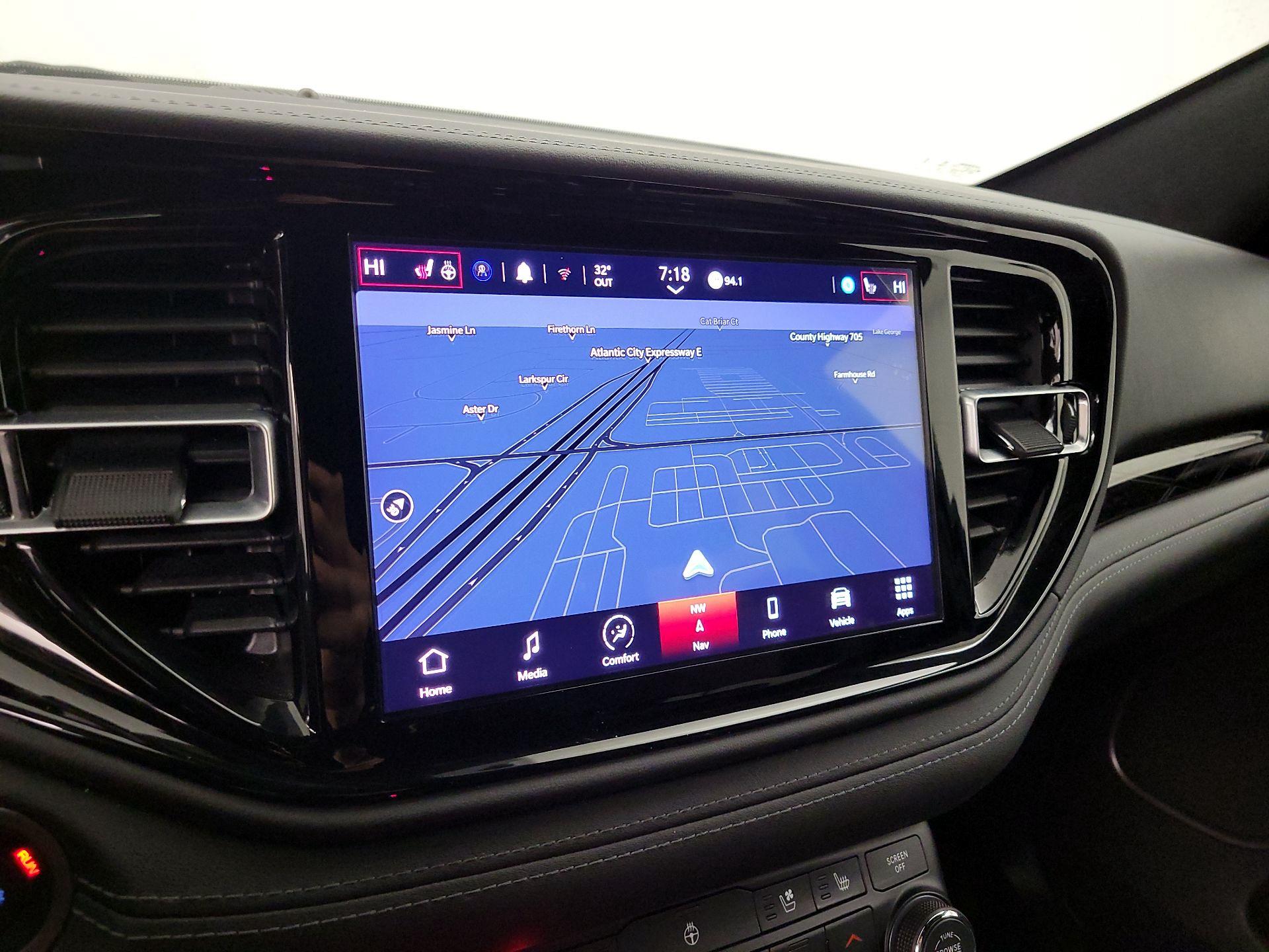 Thumbnail: 2022 Dodge Durango - 14