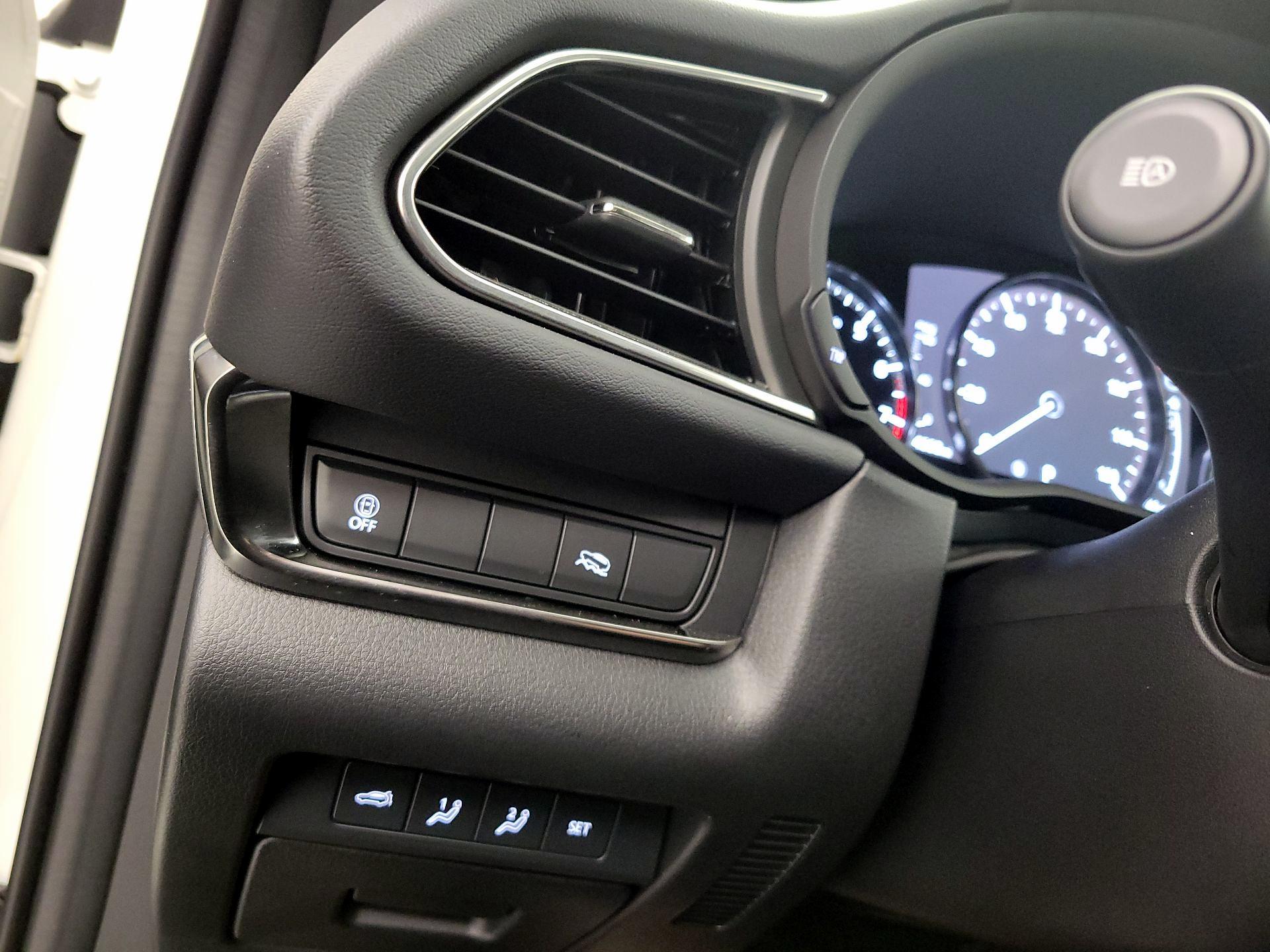 Thumbnail: 2022 Mazda CX-30 - 13