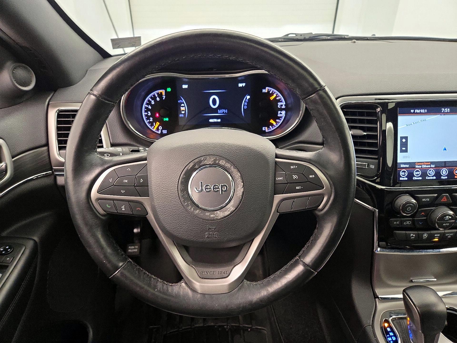 Thumbnail: 2021 Jeep Grand Cherokee - 10