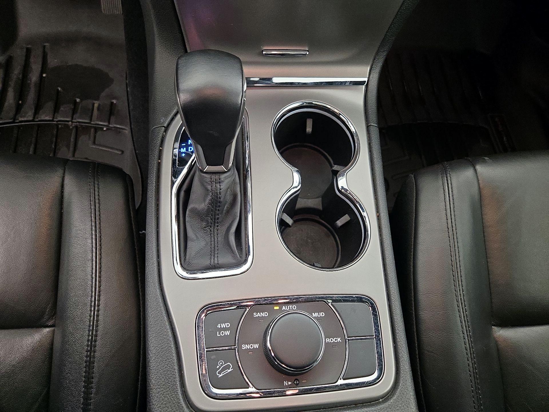 Thumbnail: 2021 Jeep Grand Cherokee - 18