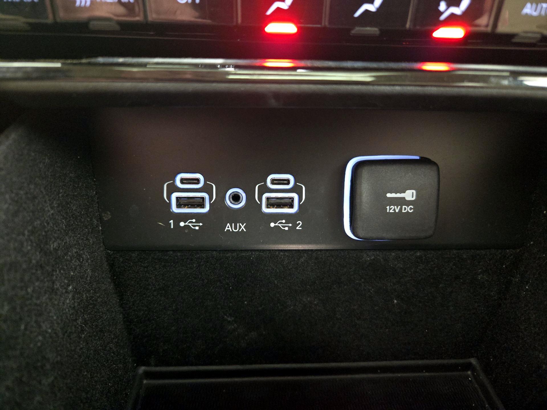 Thumbnail: 2022 Jeep Grand Cherokee L - 18