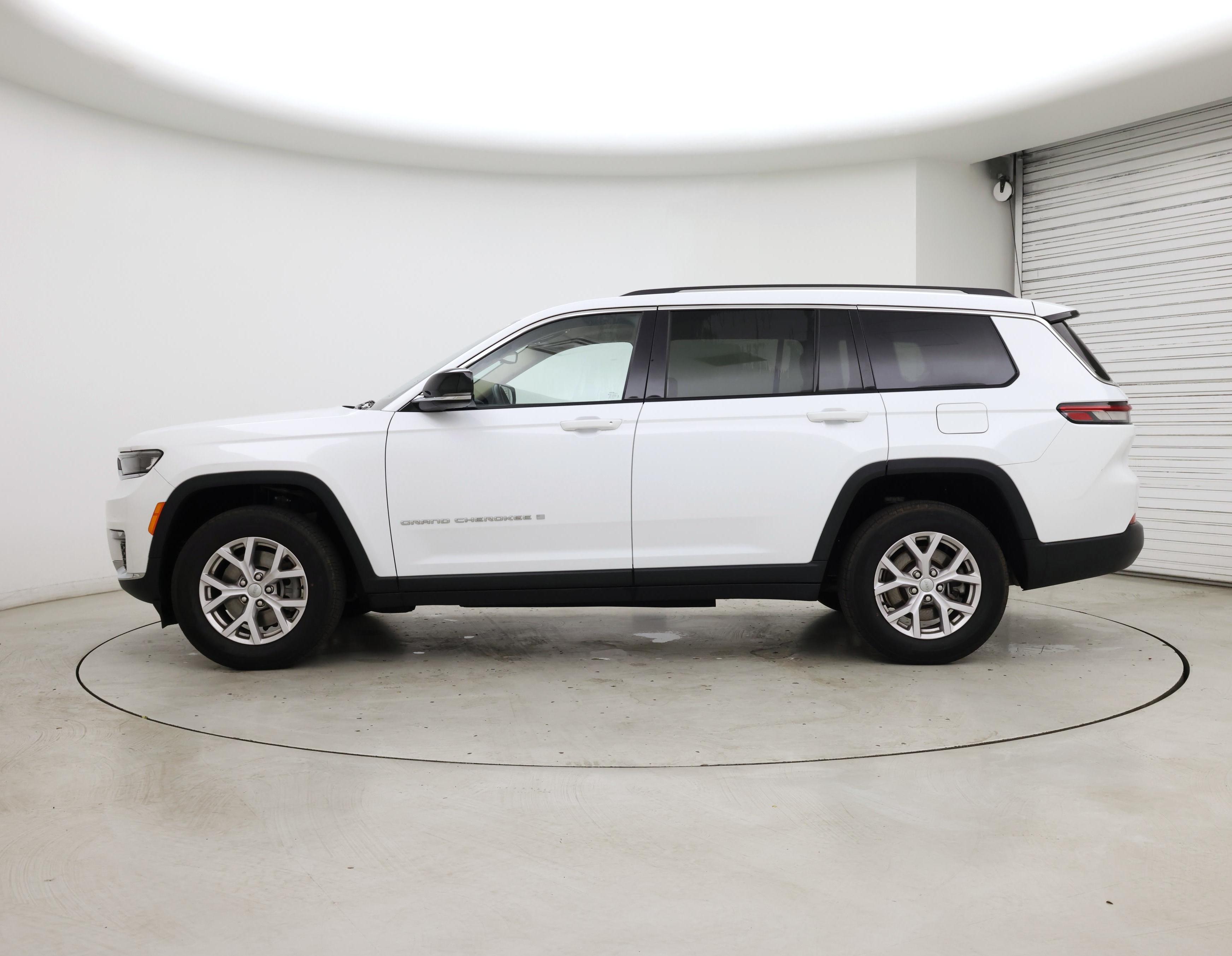 Thumbnail: 2022 Jeep Grand Cherokee L - 3