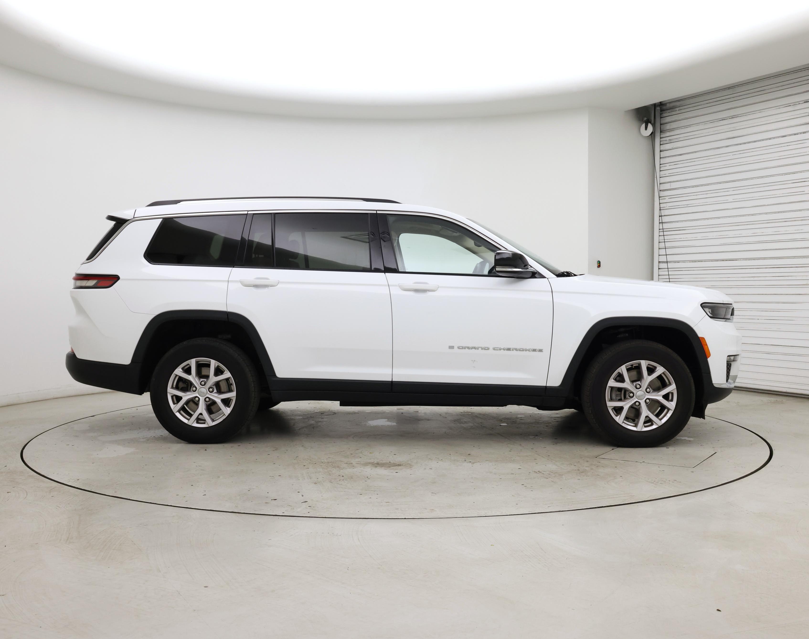 Thumbnail: 2022 Jeep Grand Cherokee L - 7