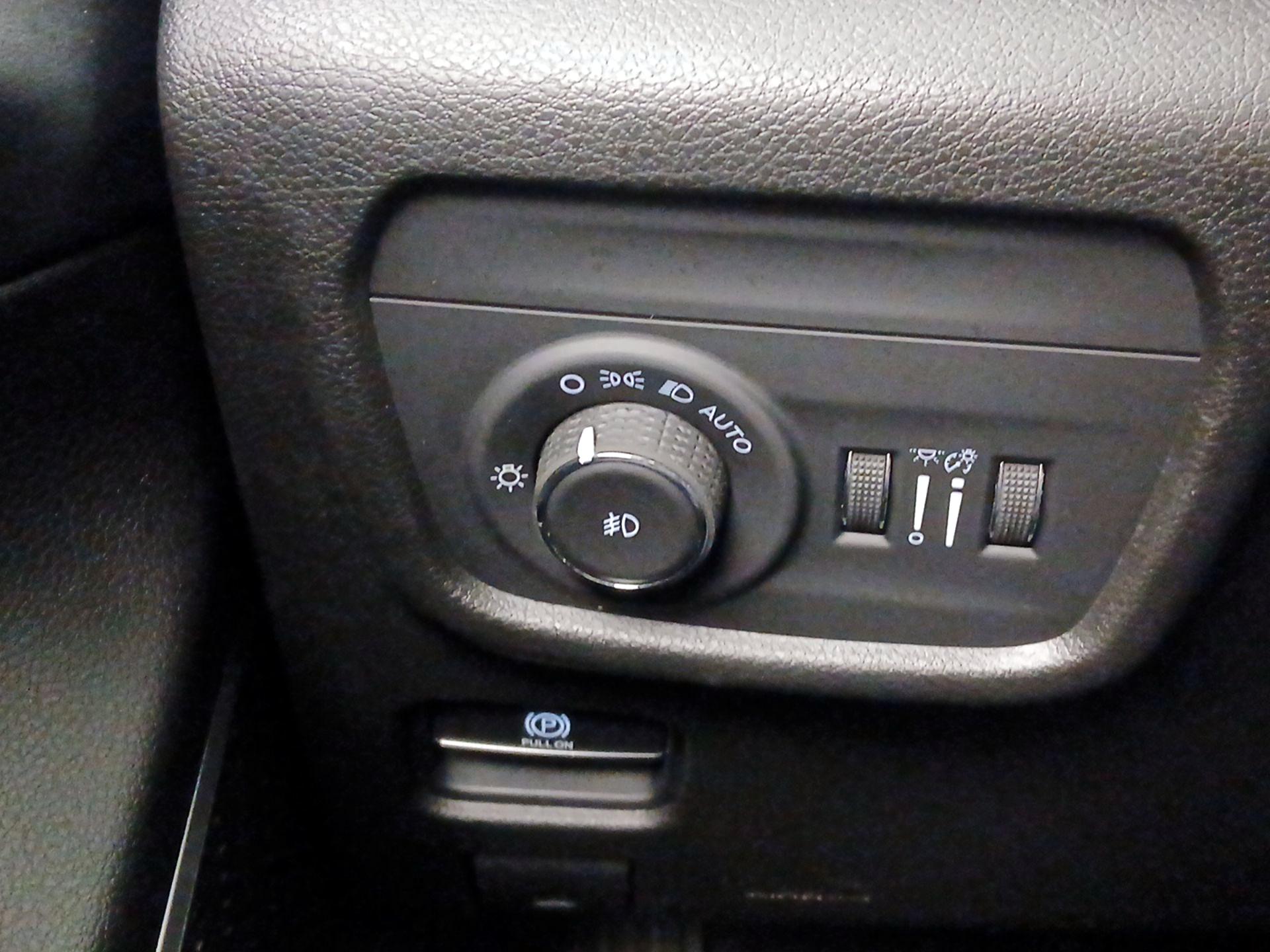 Thumbnail: 2021 Jeep Grand Cherokee L - 13