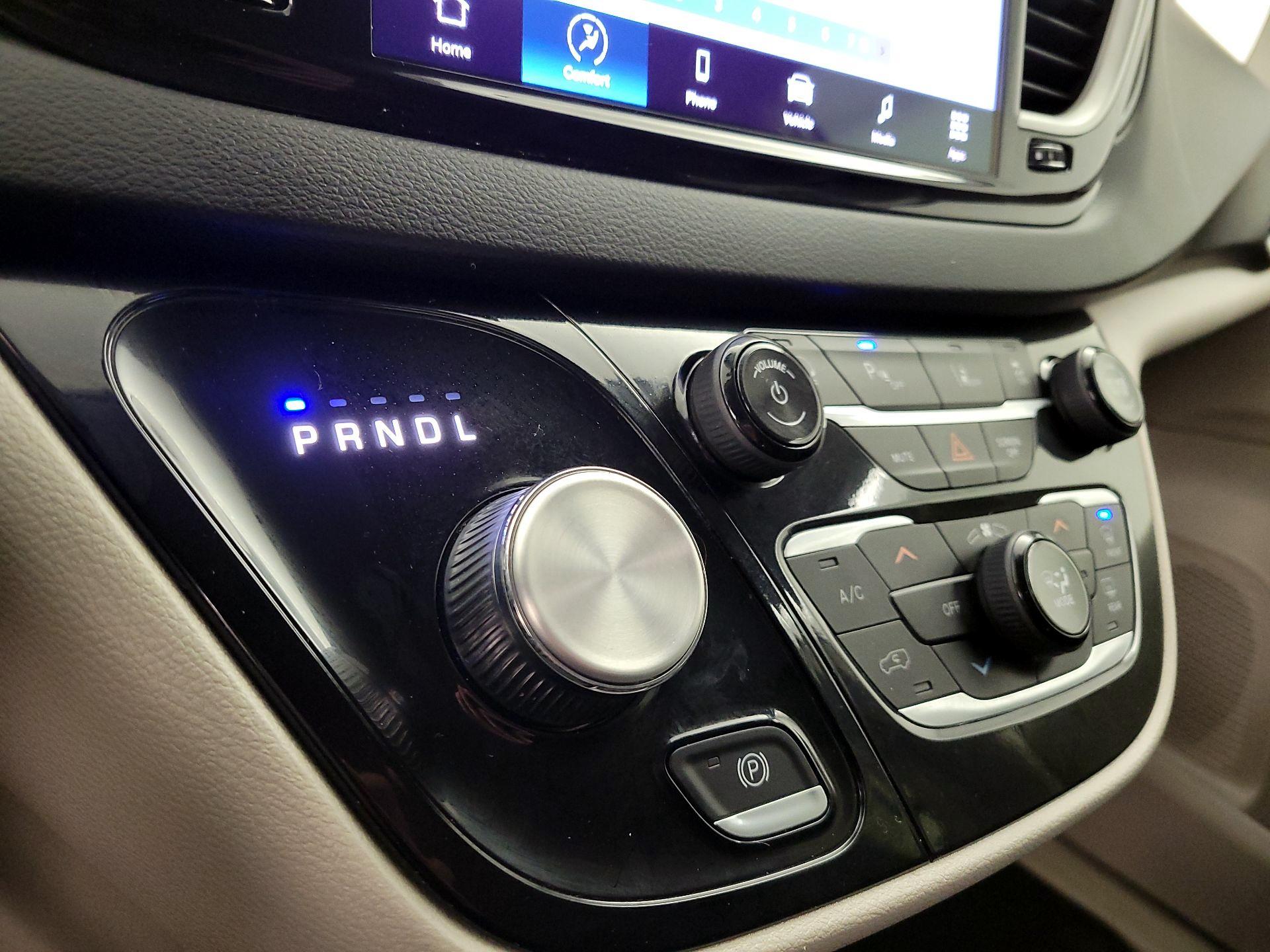 Thumbnail: 2024 Chrysler Pacifica - 17