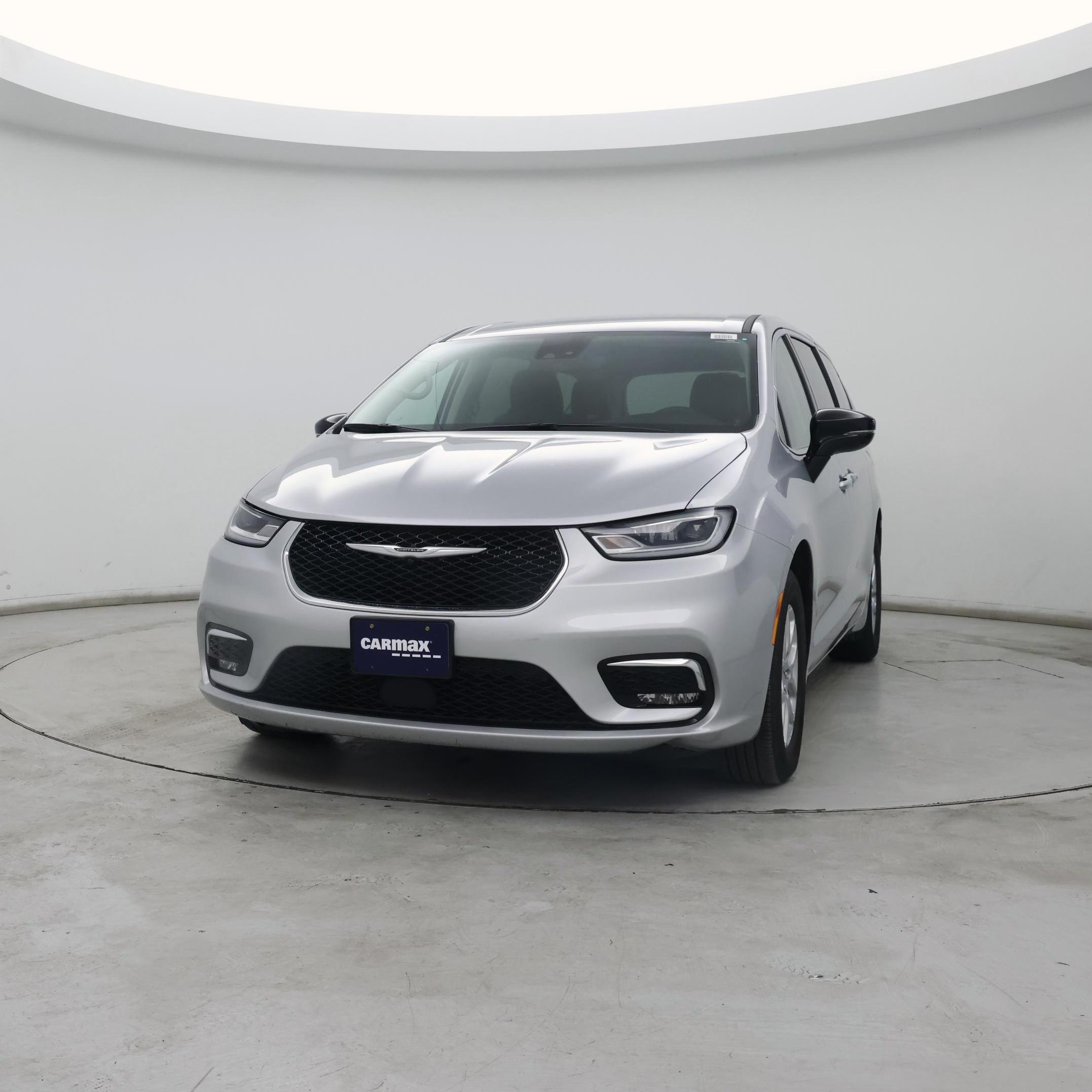 Thumbnail: 2024 Chrysler Pacifica - 4