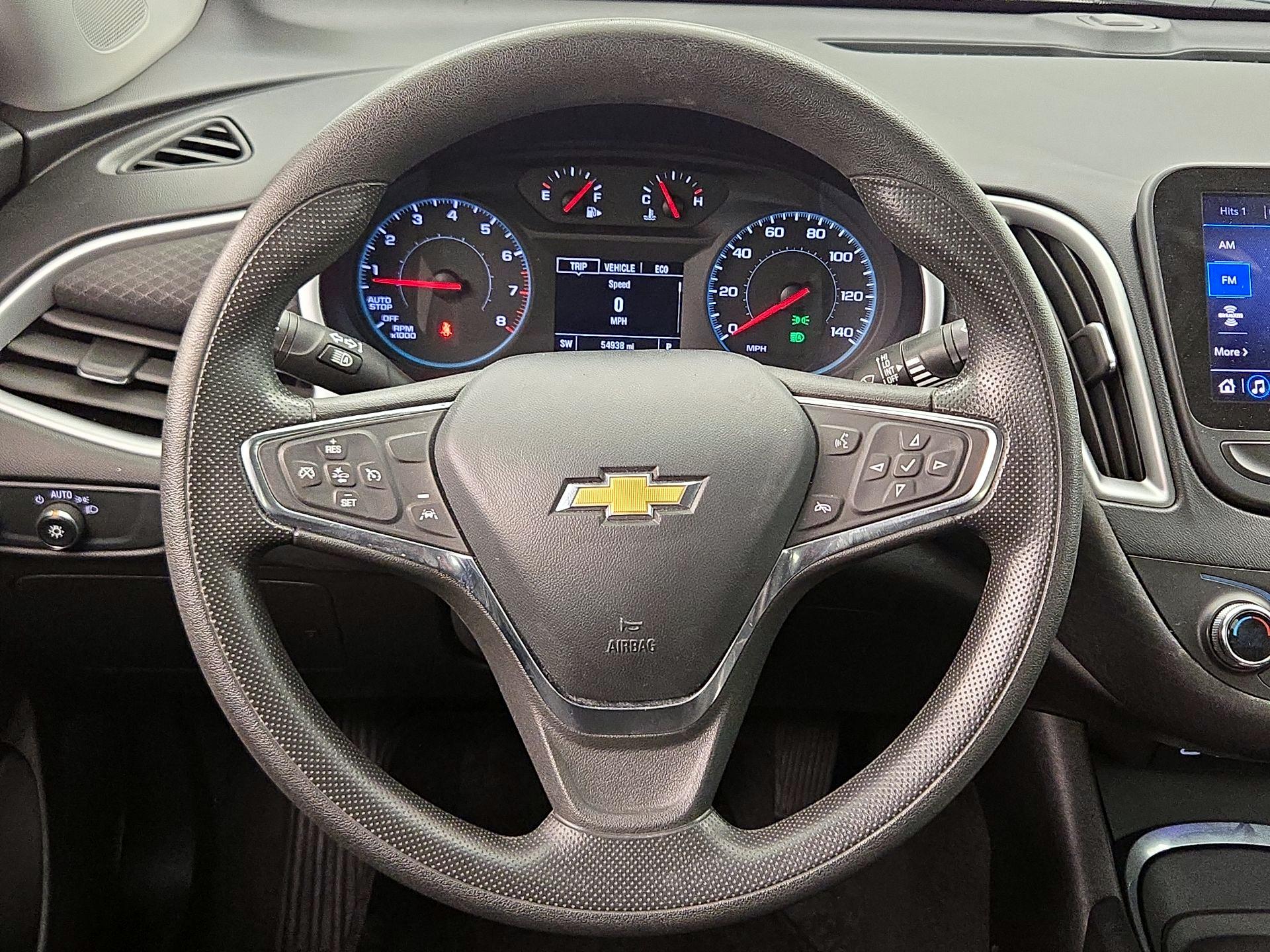 Thumbnail: 2023 Chevrolet Malibu - 10