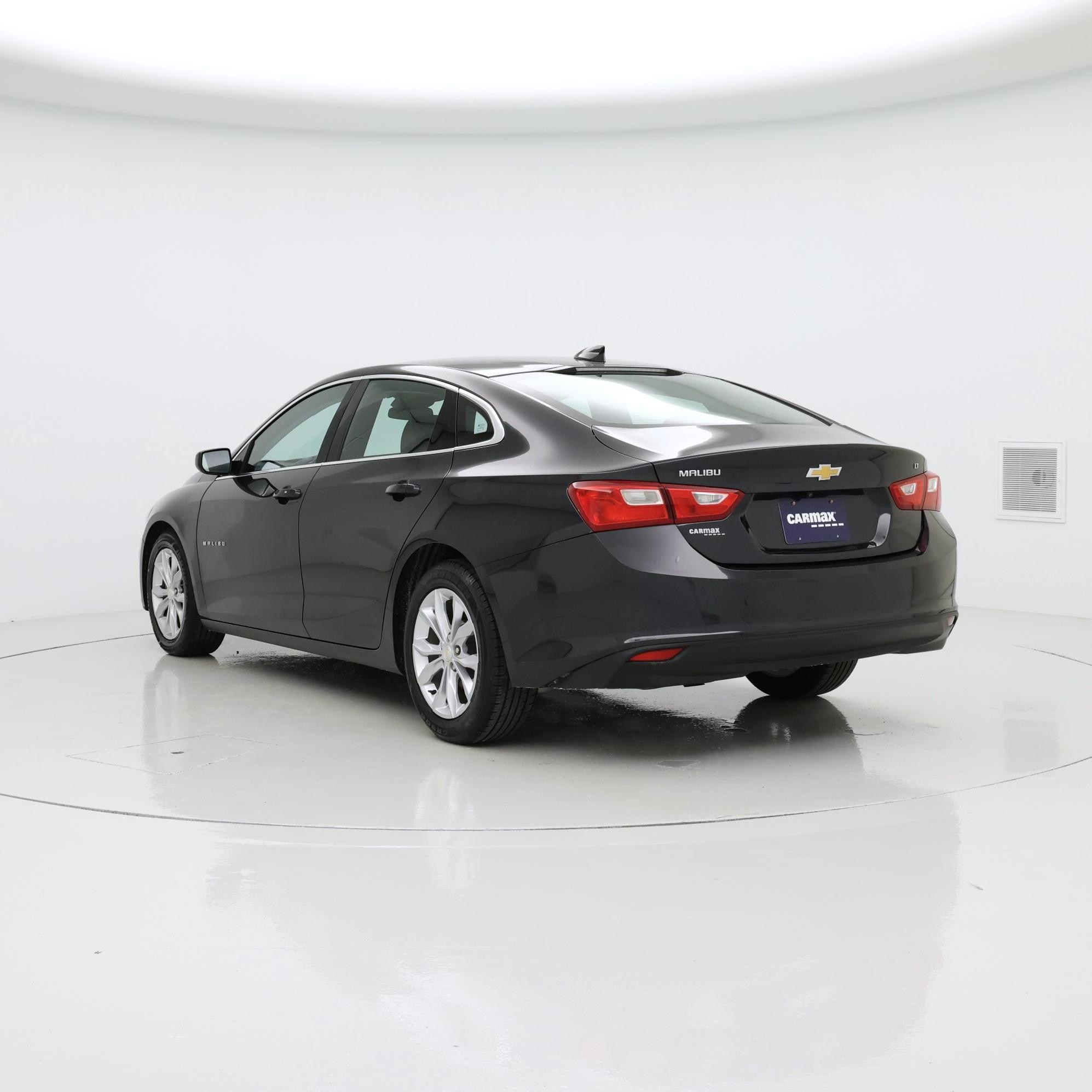 Thumbnail: 2023 Chevrolet Malibu - 2