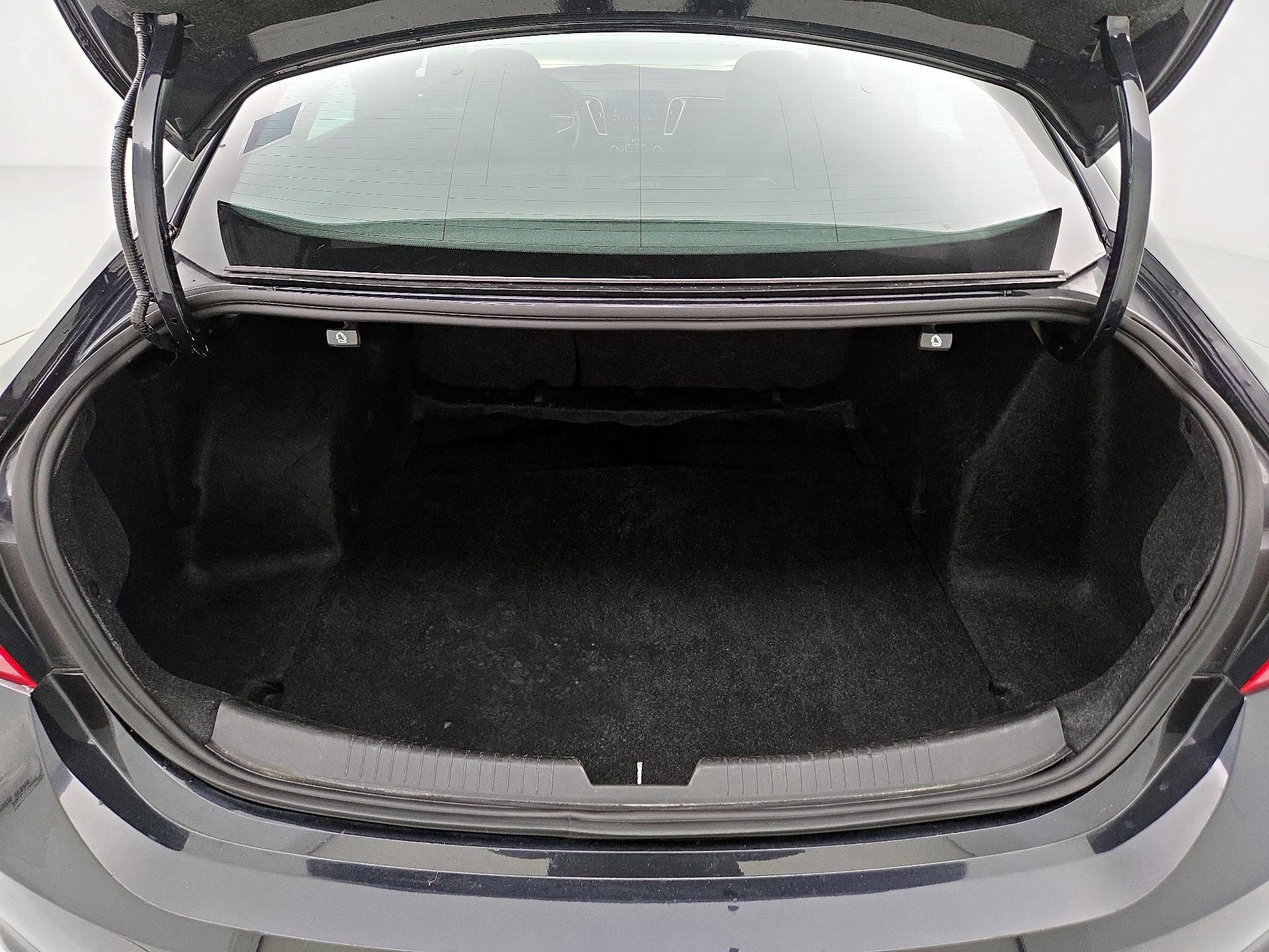 Thumbnail: 2023 Chevrolet Malibu - 20