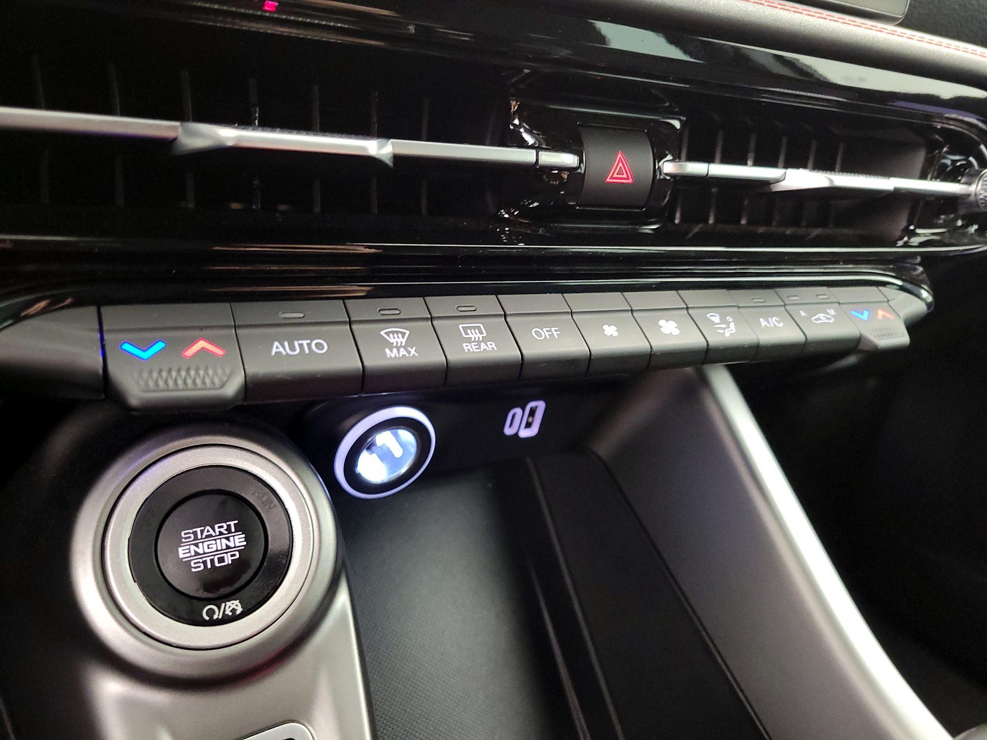 Thumbnail: 2024 Dodge Hornet - 16