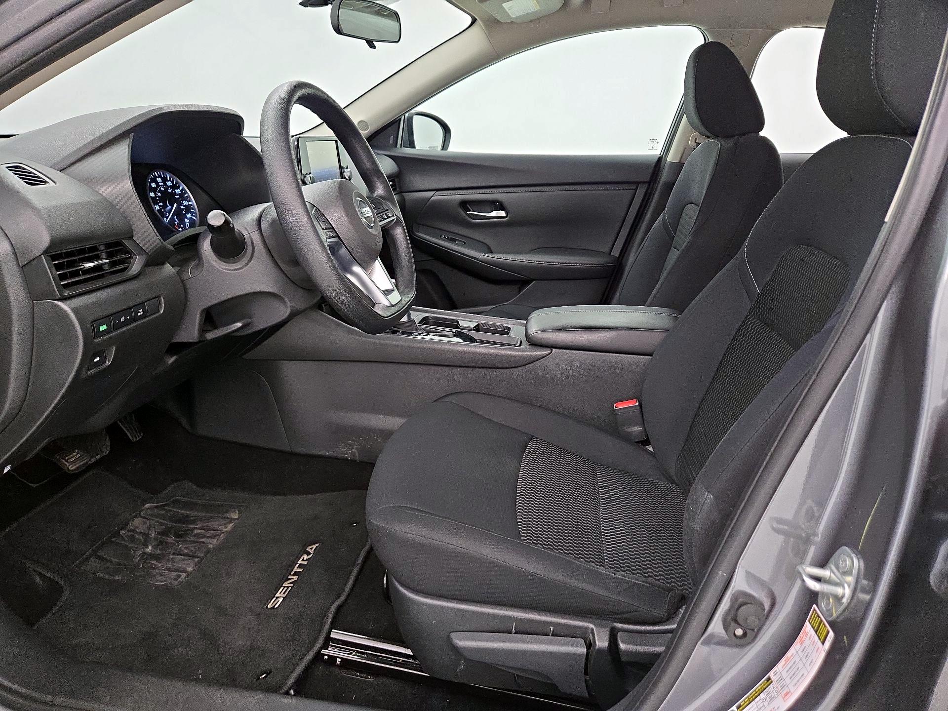 Thumbnail: 2023 Nissan Sentra - 11