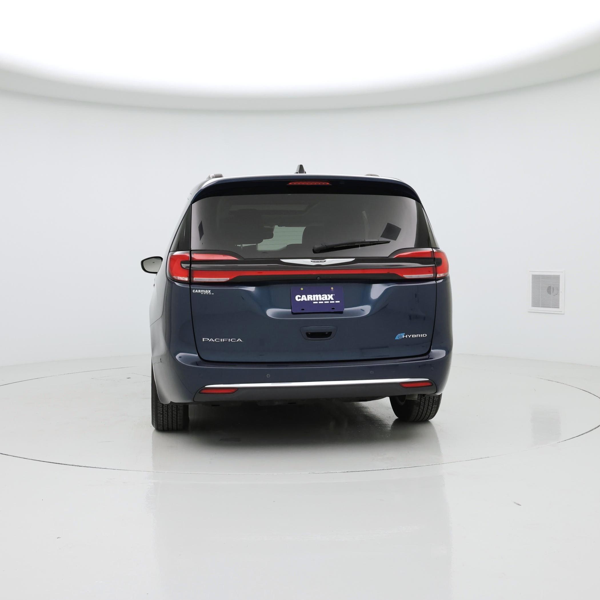 Thumbnail: 2023 Chrysler Pacifica - 6