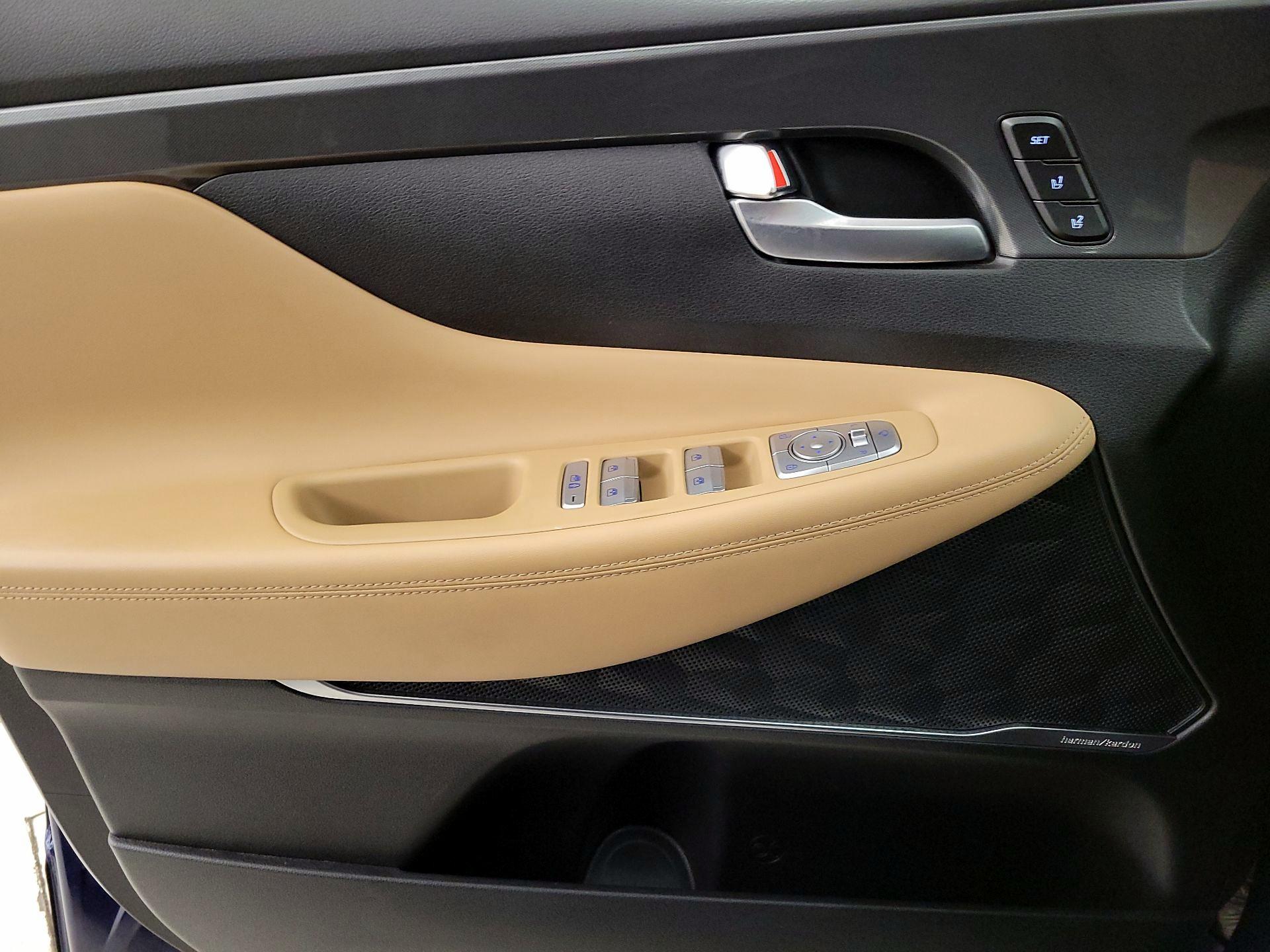 Thumbnail: 2023 Hyundai Santa Fe - 12