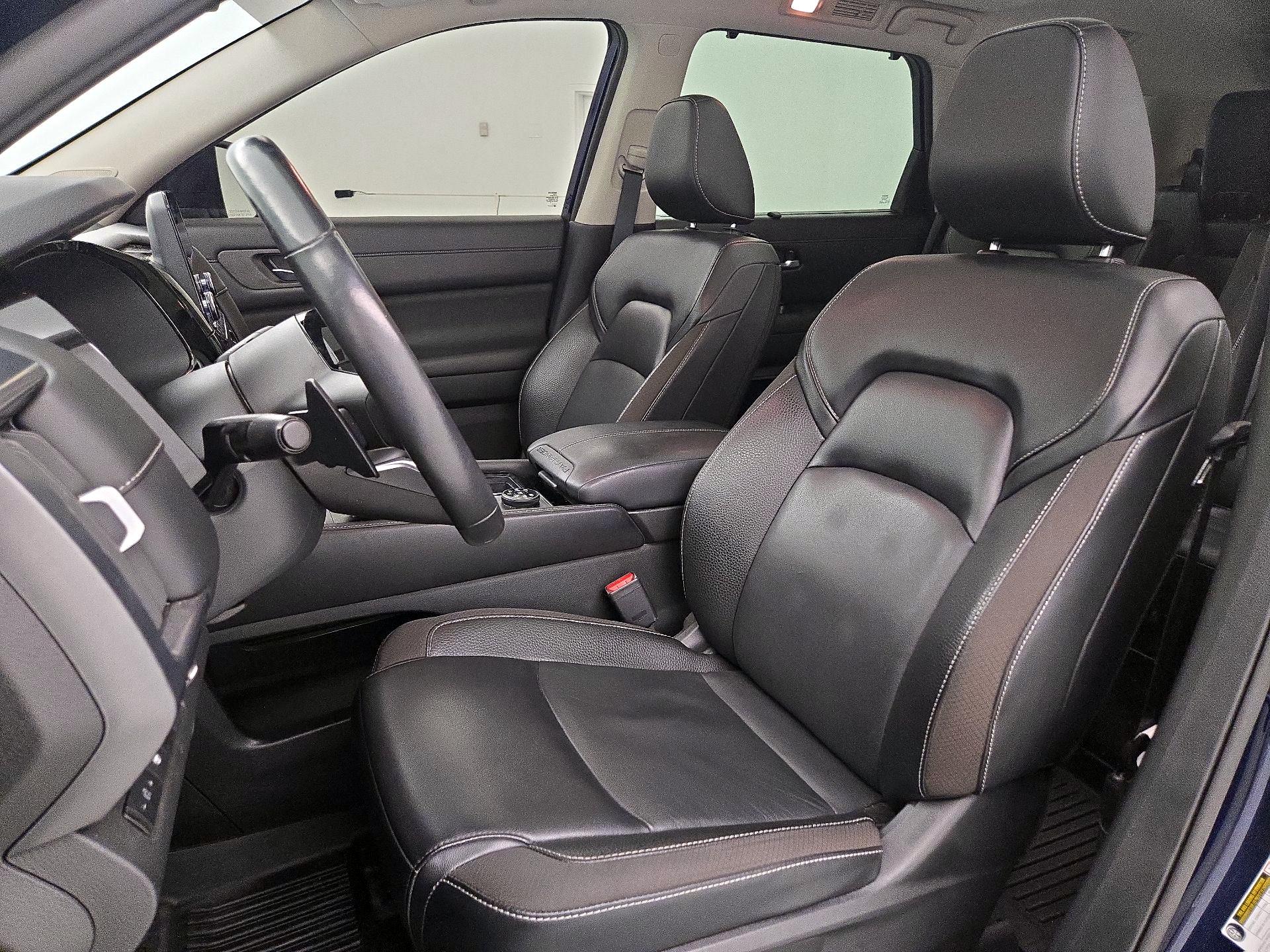 Thumbnail: 2023 Nissan Pathfinder - 11