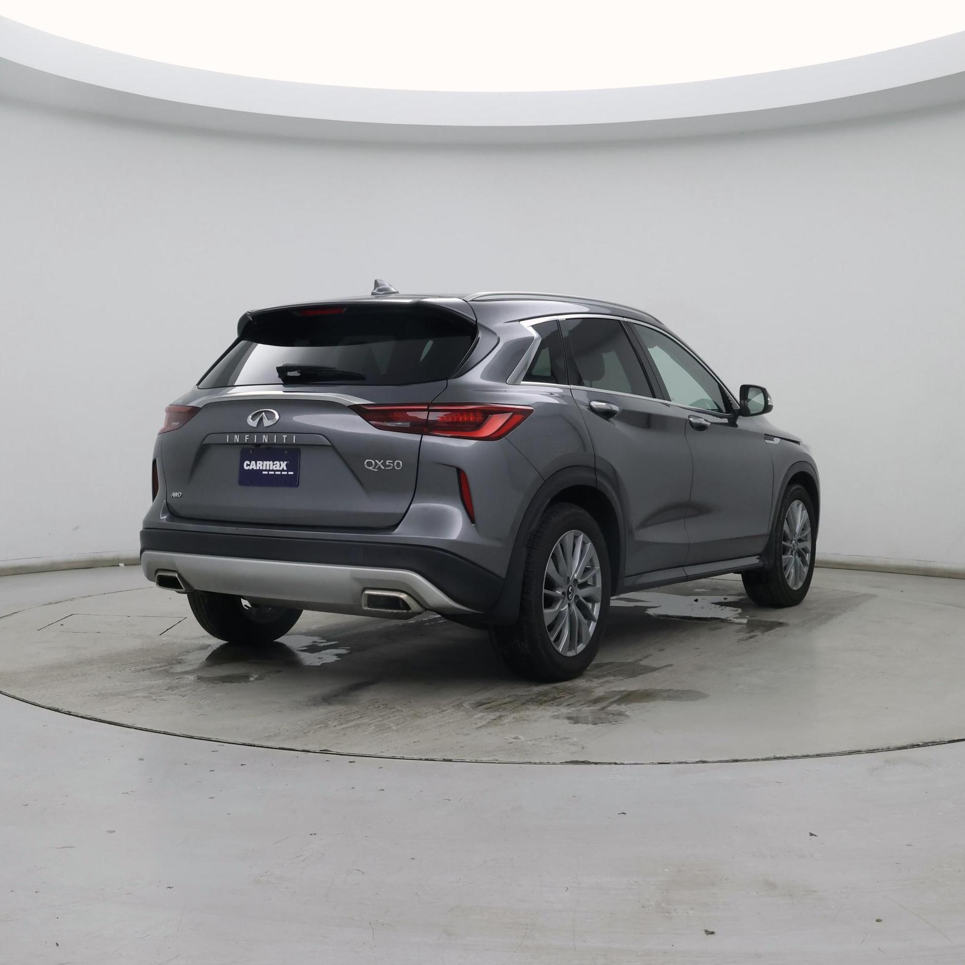 Thumbnail: 2023 INFINITI QX50 - 8