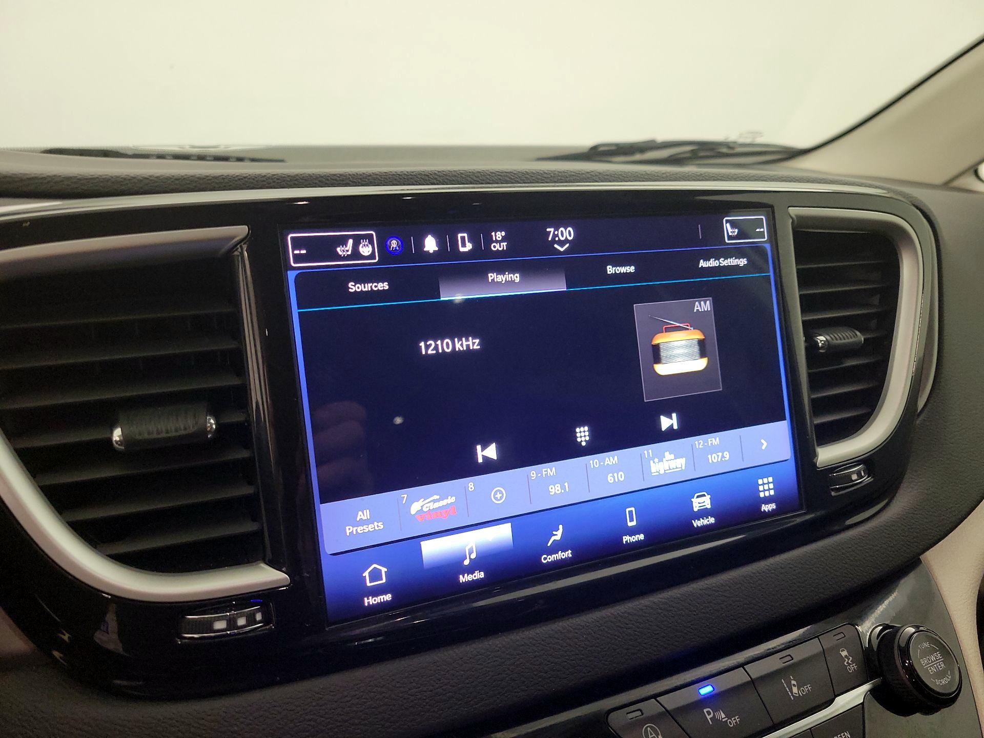 Thumbnail: 2024 Chrysler Pacifica - 15