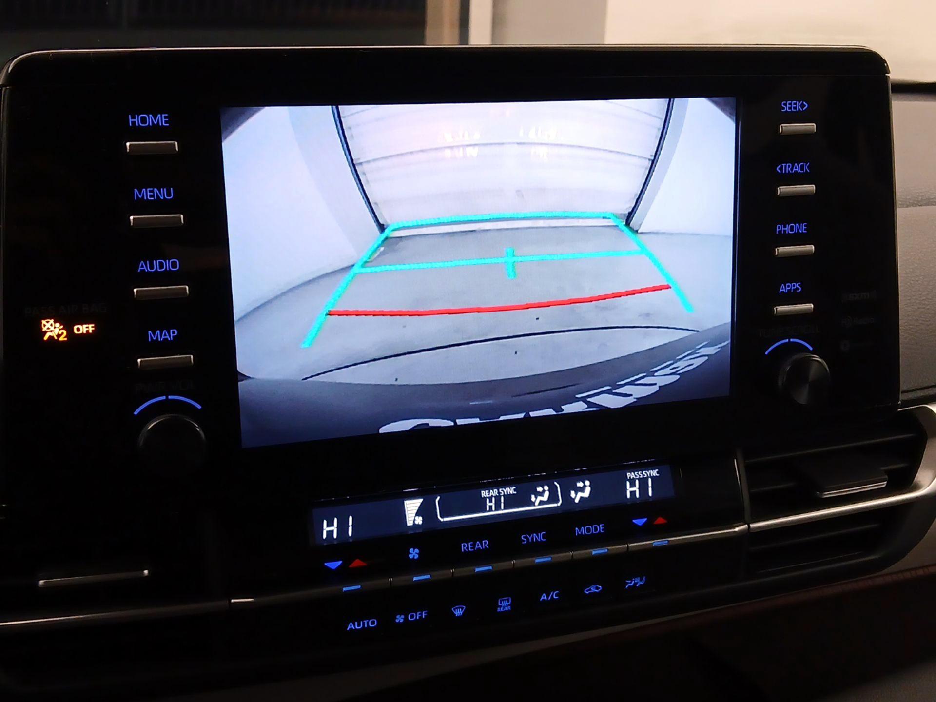 Thumbnail: 2024 Toyota Sienna - 14