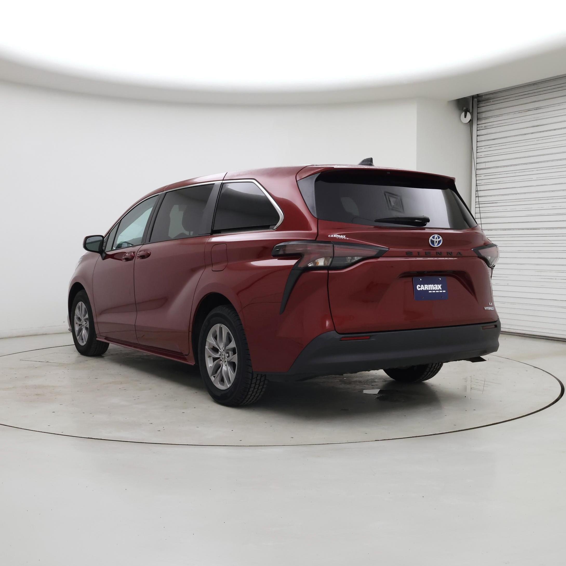 Thumbnail: 2024 Toyota Sienna - 2