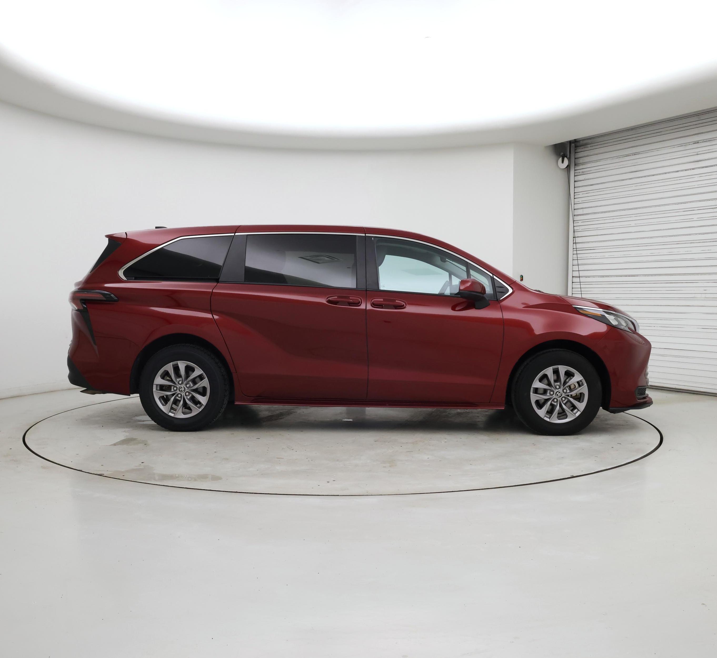Thumbnail: 2024 Toyota Sienna - 7