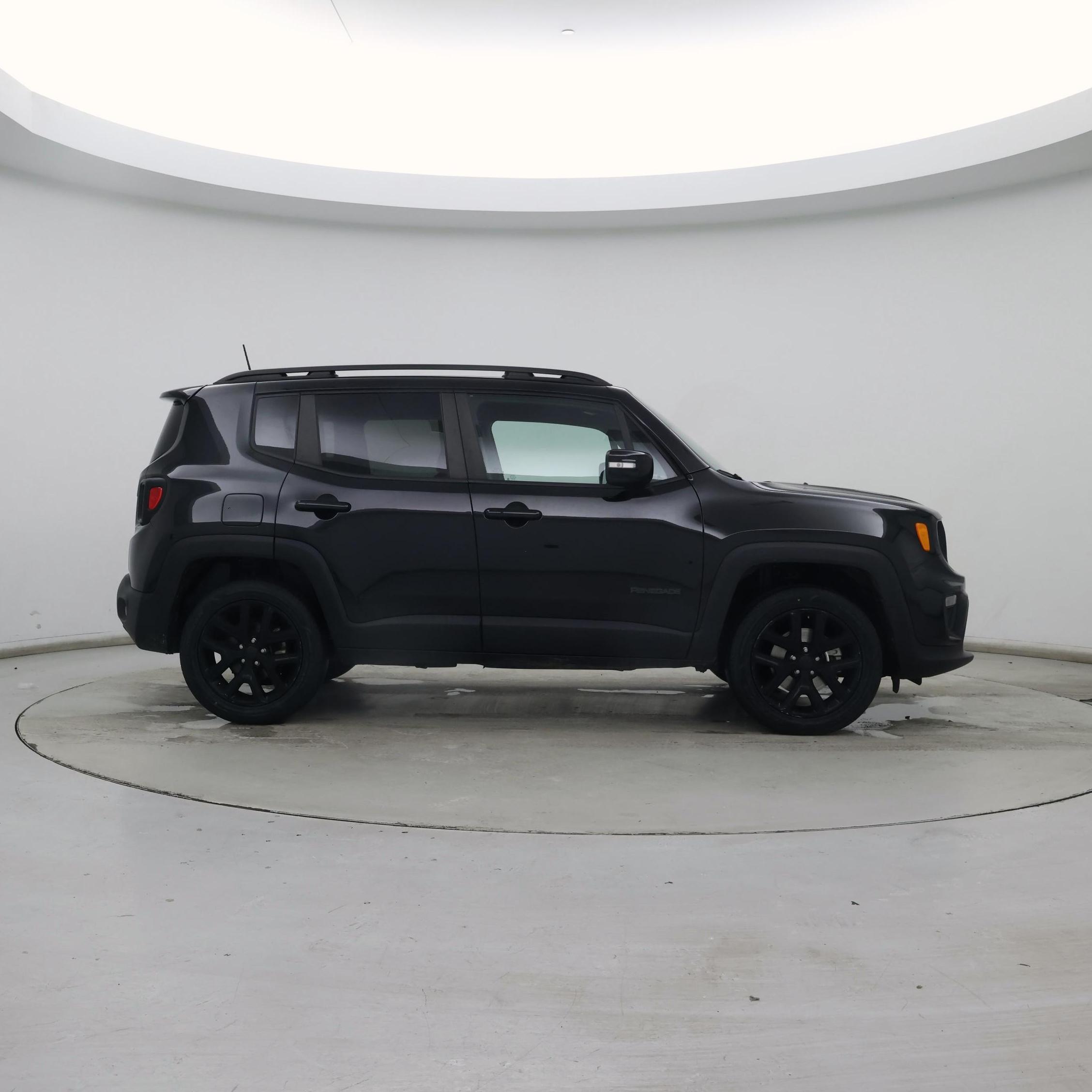 Thumbnail: 2022 Jeep Renegade - 7