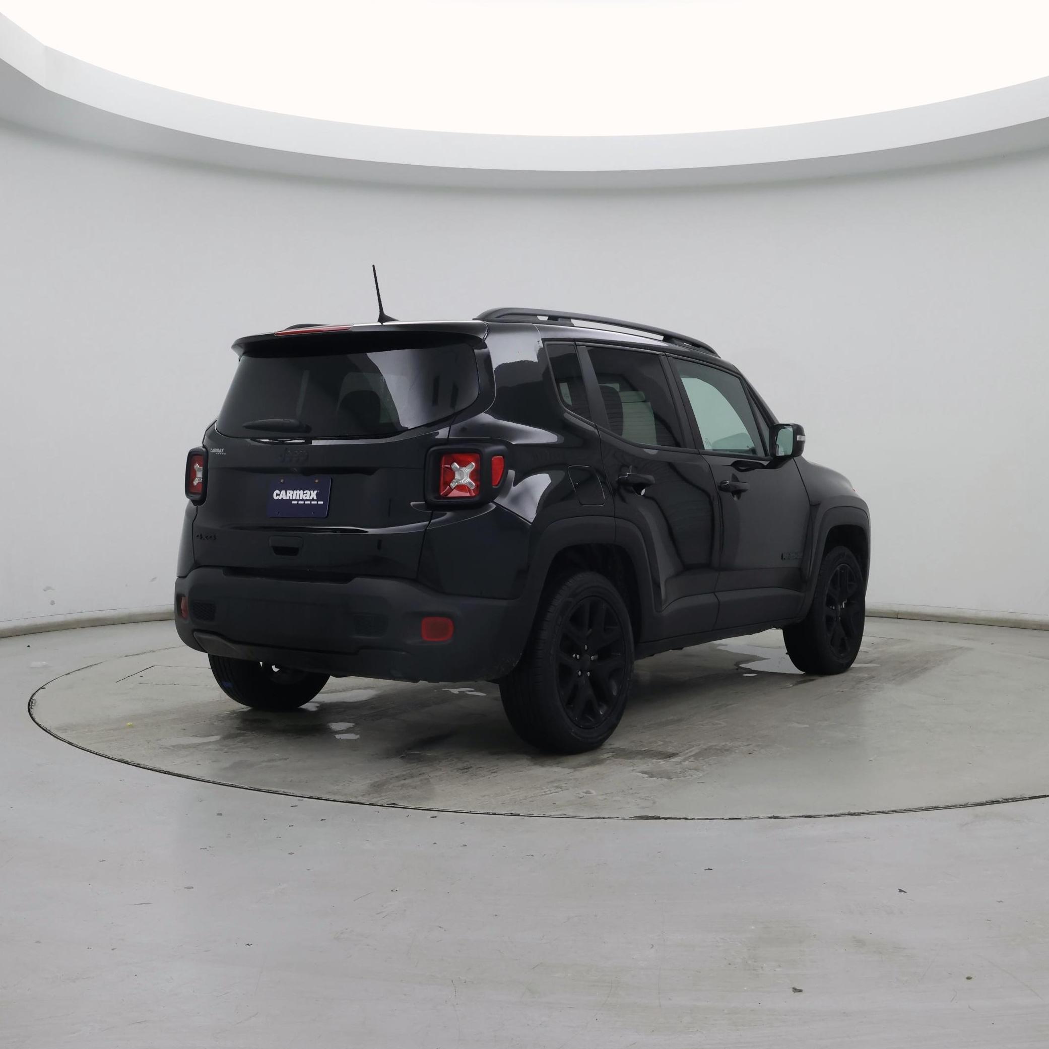 Thumbnail: 2022 Jeep Renegade - 8