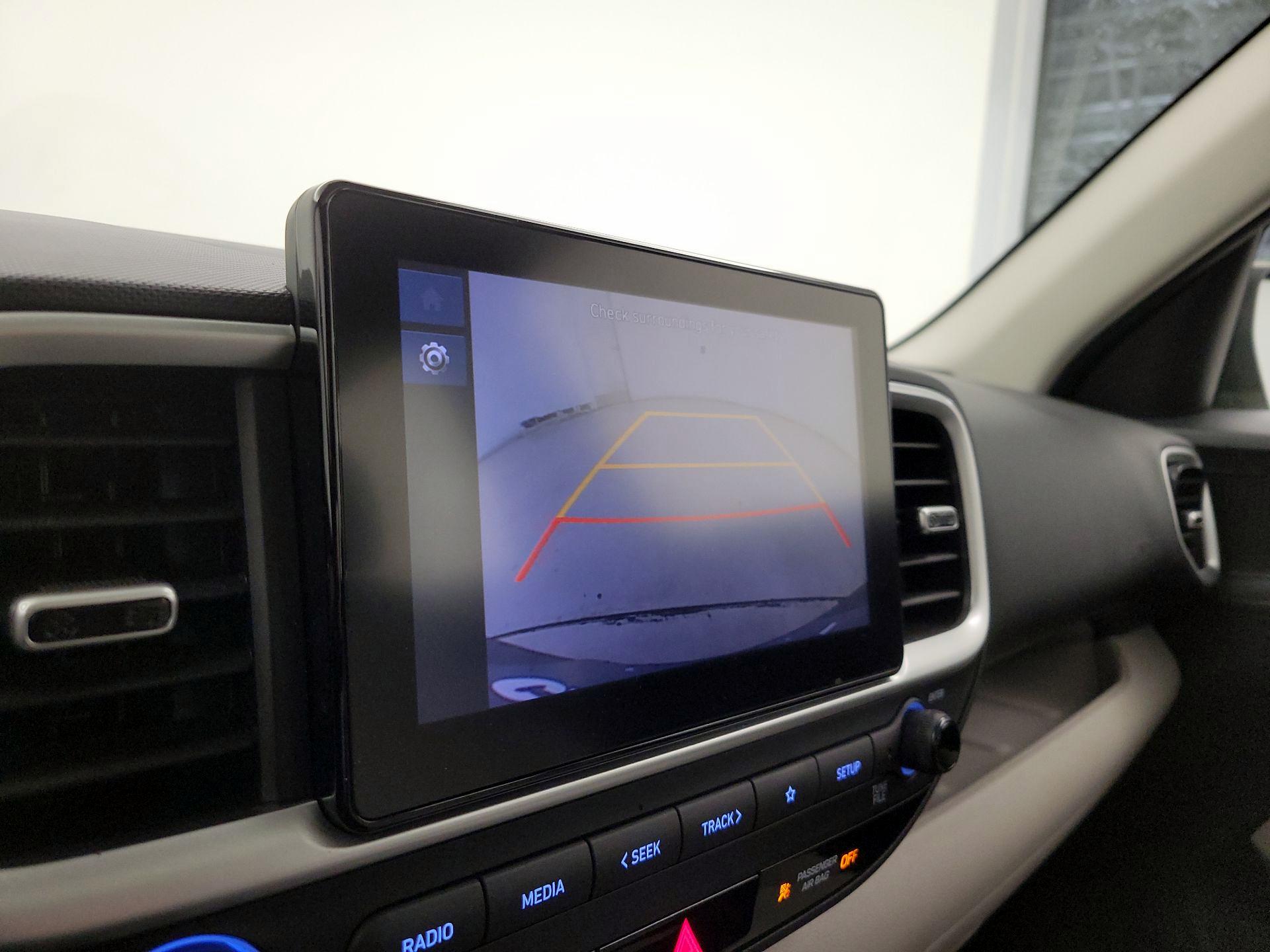 Thumbnail: 2023 Hyundai Venue - 14