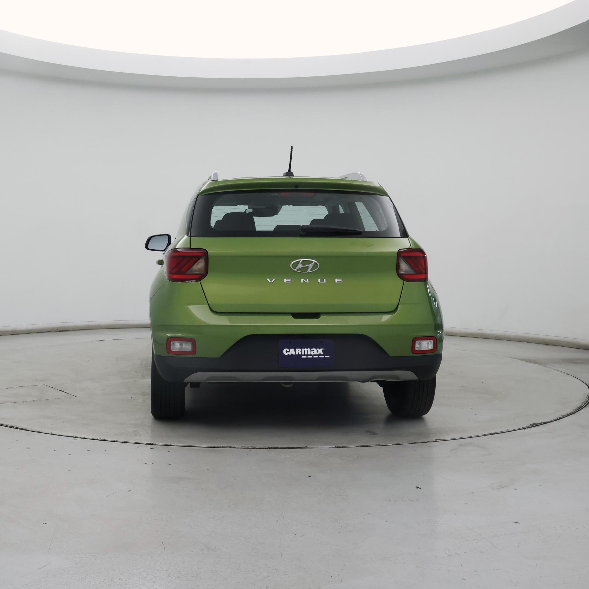 Thumbnail: 2023 Hyundai Venue - 6