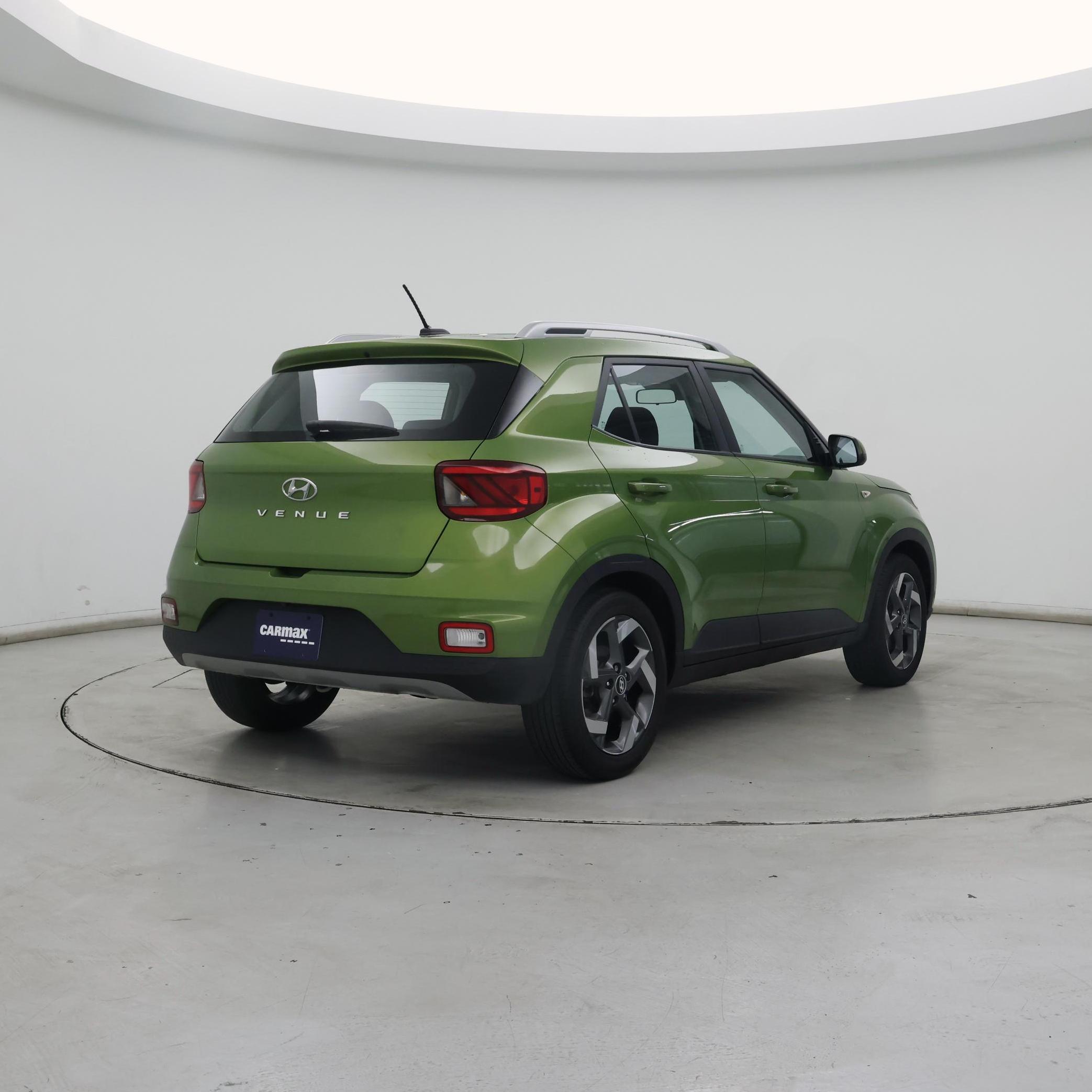 Thumbnail: 2023 Hyundai Venue - 8