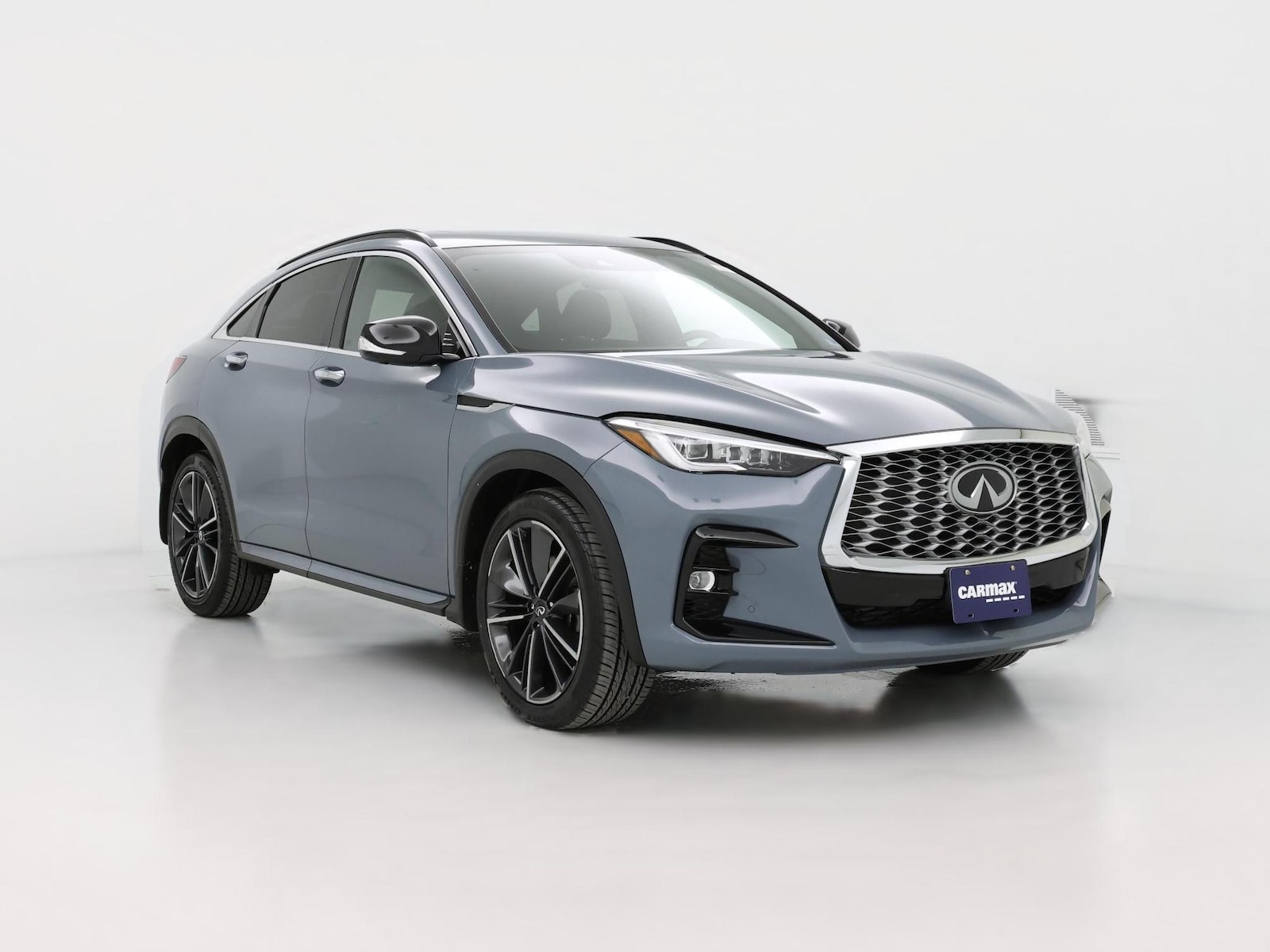 2022 INFINITI QX55 Essential
