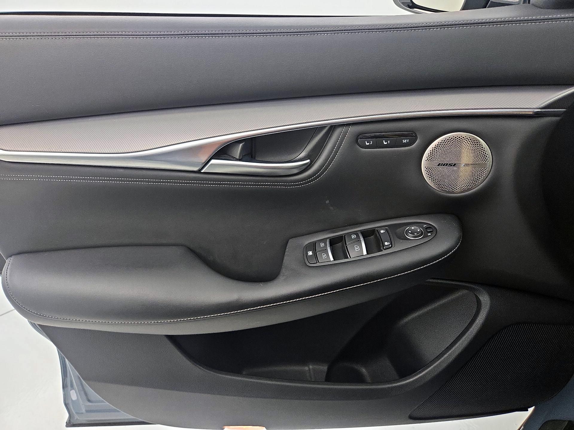 Thumbnail: 2022 INFINITI QX55 - 12