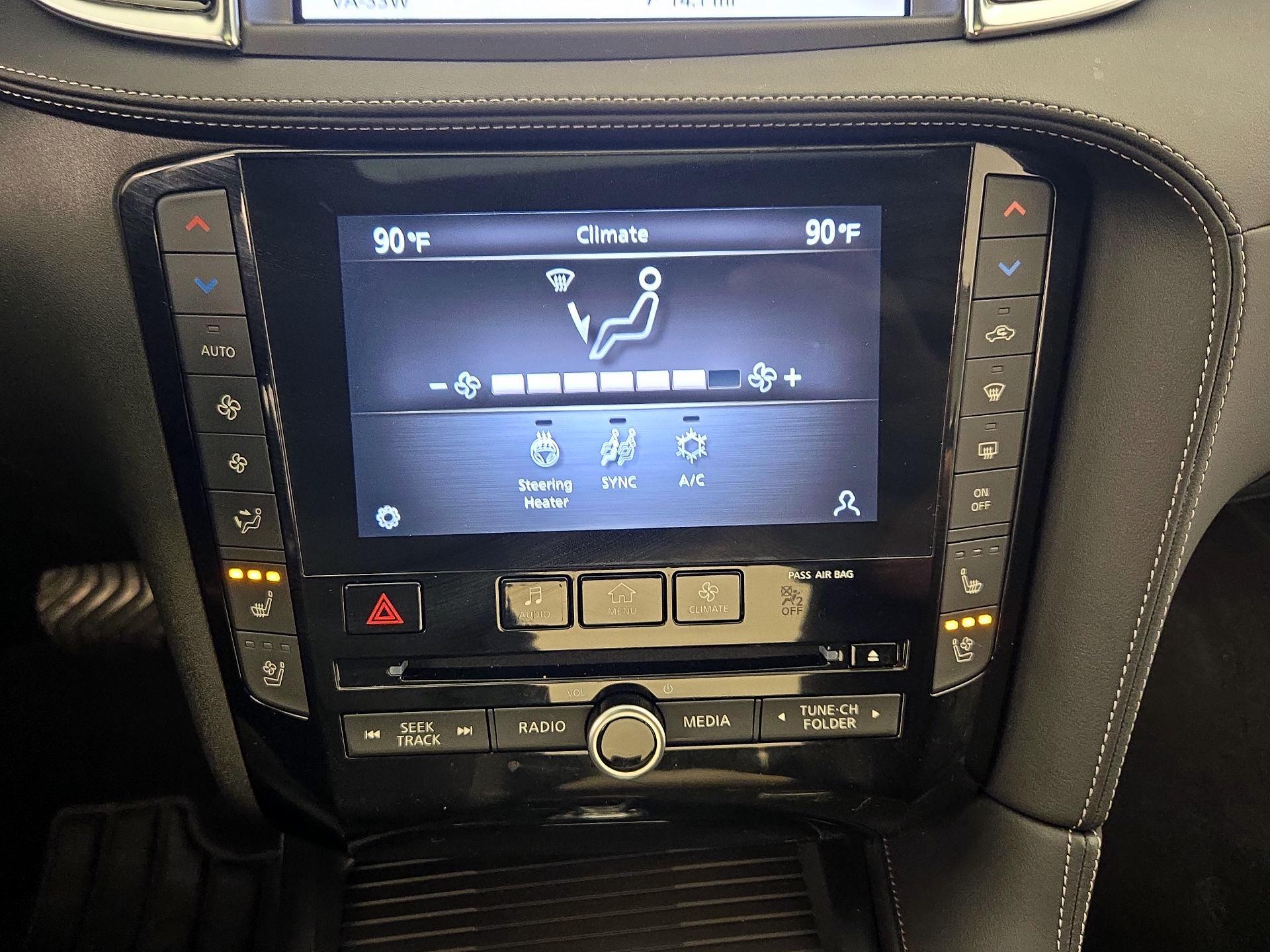 Thumbnail: 2022 INFINITI QX55 - 17