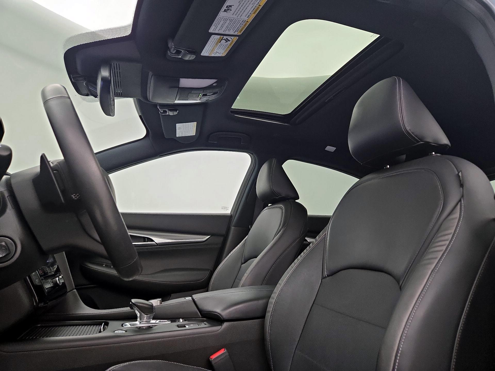 Thumbnail: 2022 INFINITI QX55 - 20