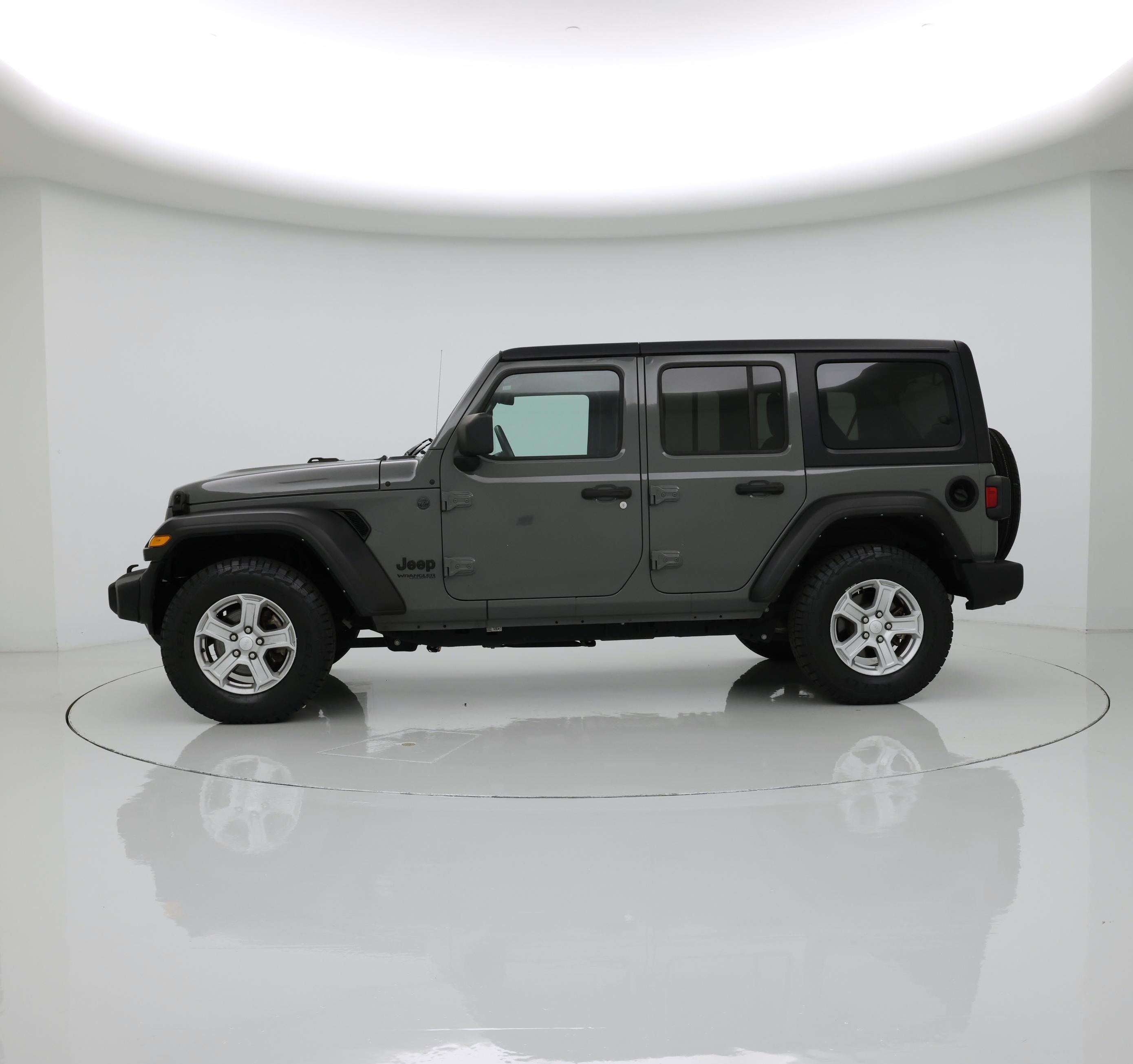 Thumbnail: 2022 Jeep Wrangler - 3