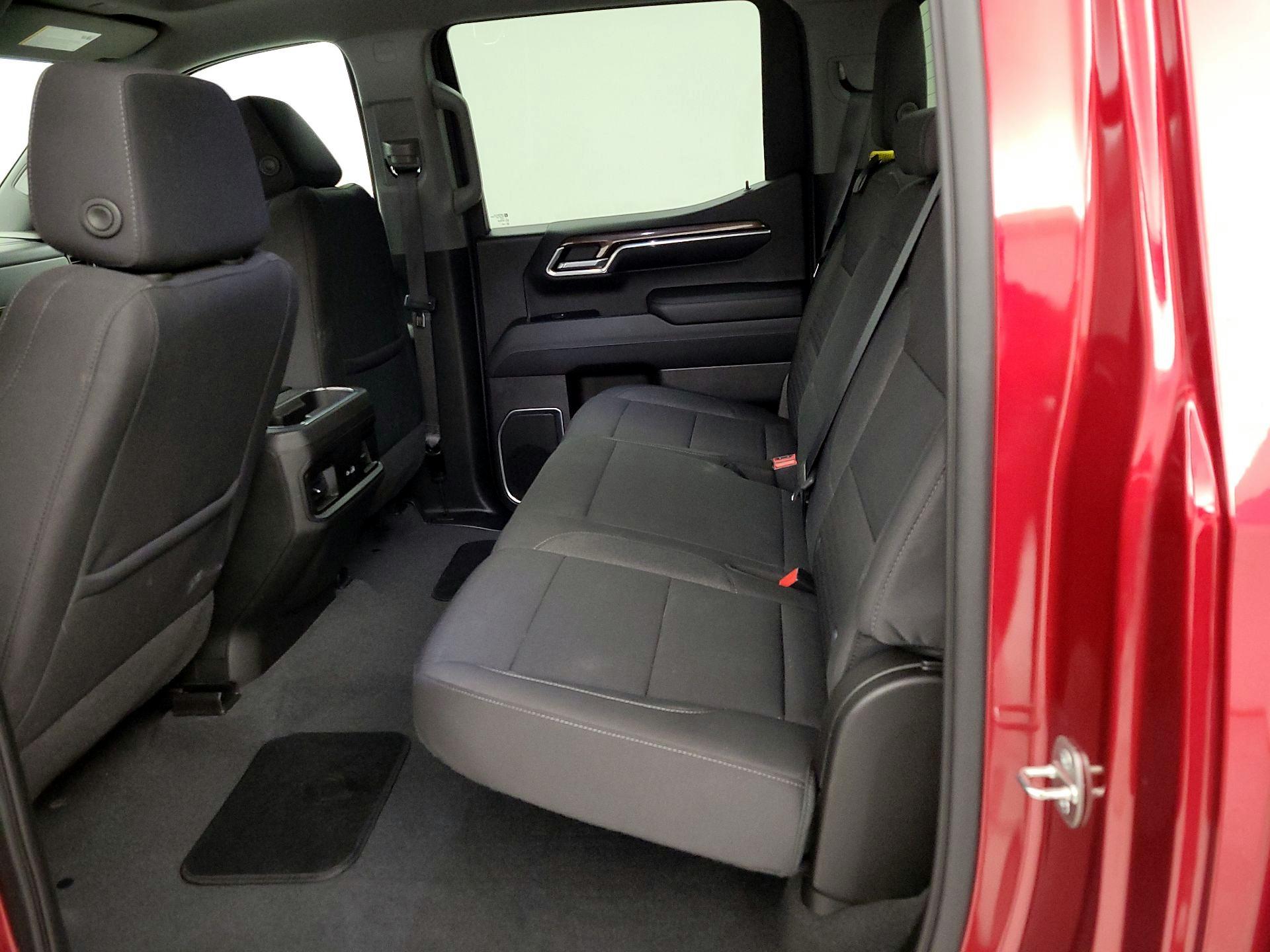 Thumbnail: 2022 Chevrolet Silverado 1500 - 19