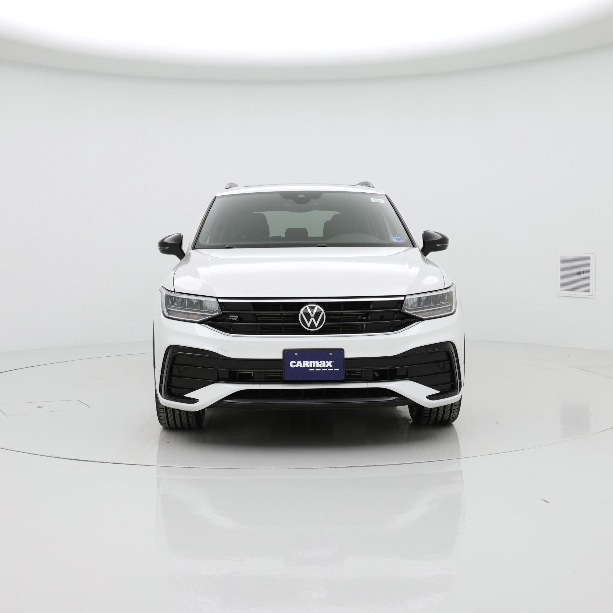 Thumbnail: 2023 Volkswagen Tiguan - 5